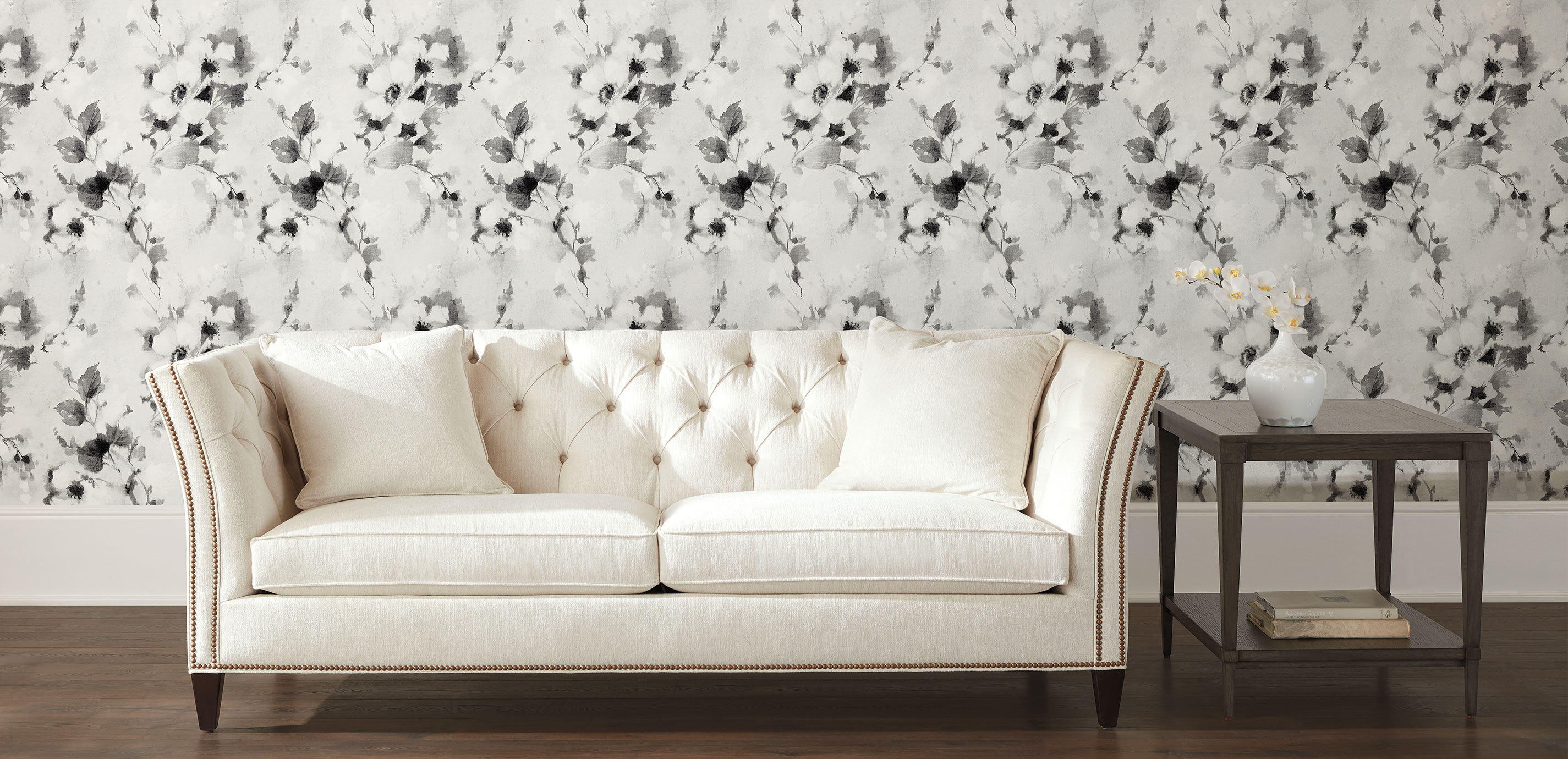 Mae Shibori Floral Wallpaper_1