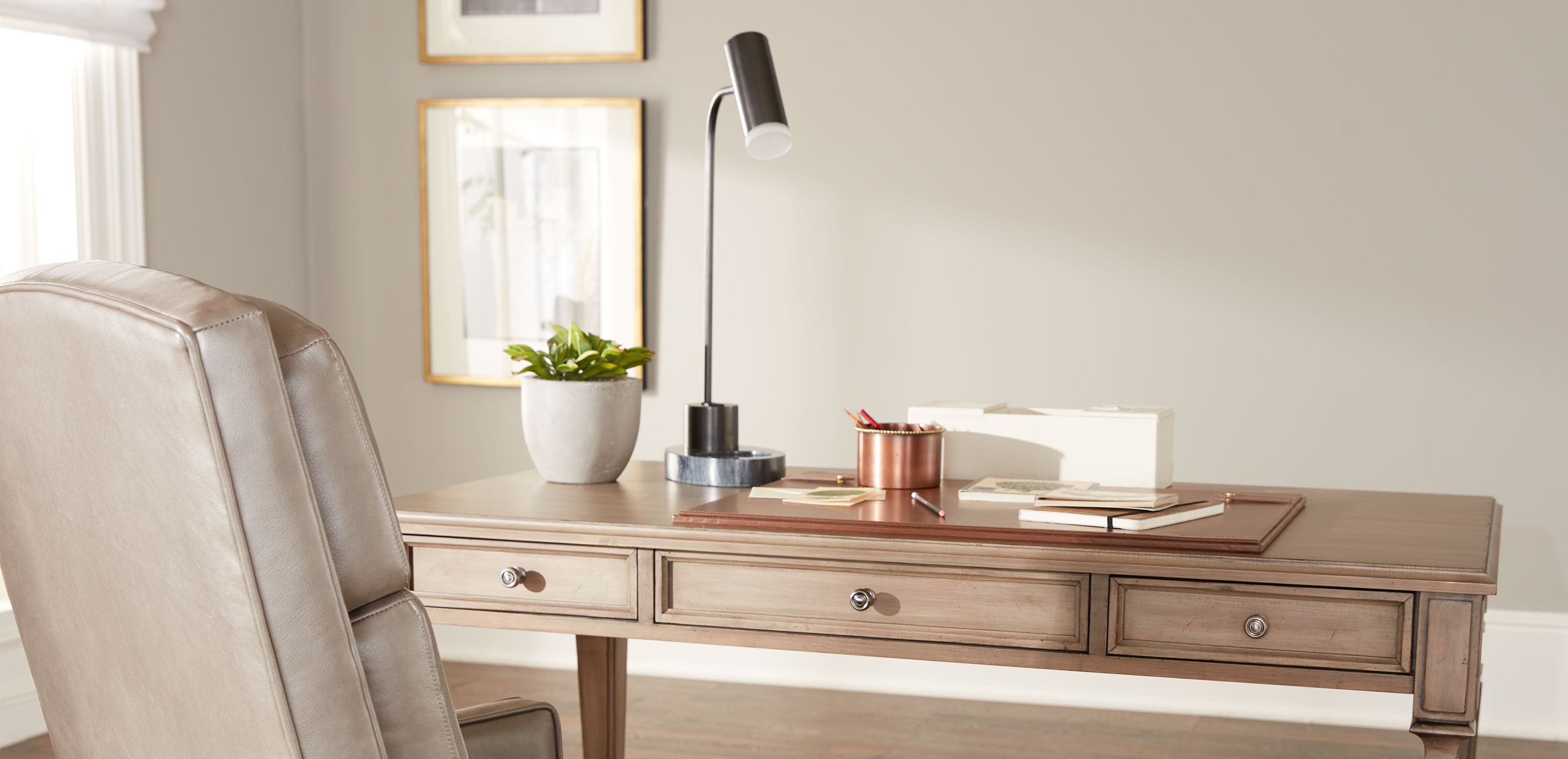 Custom Square-Corner Home Office Desk_7