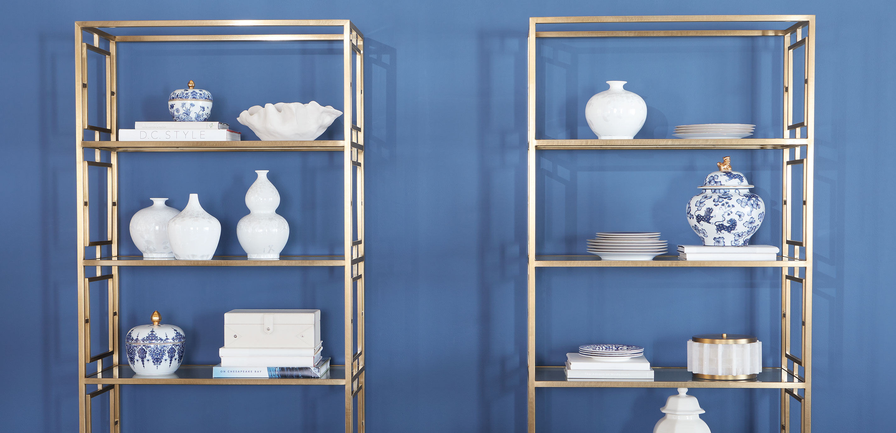 Foo Garden Porcelain Jar_9