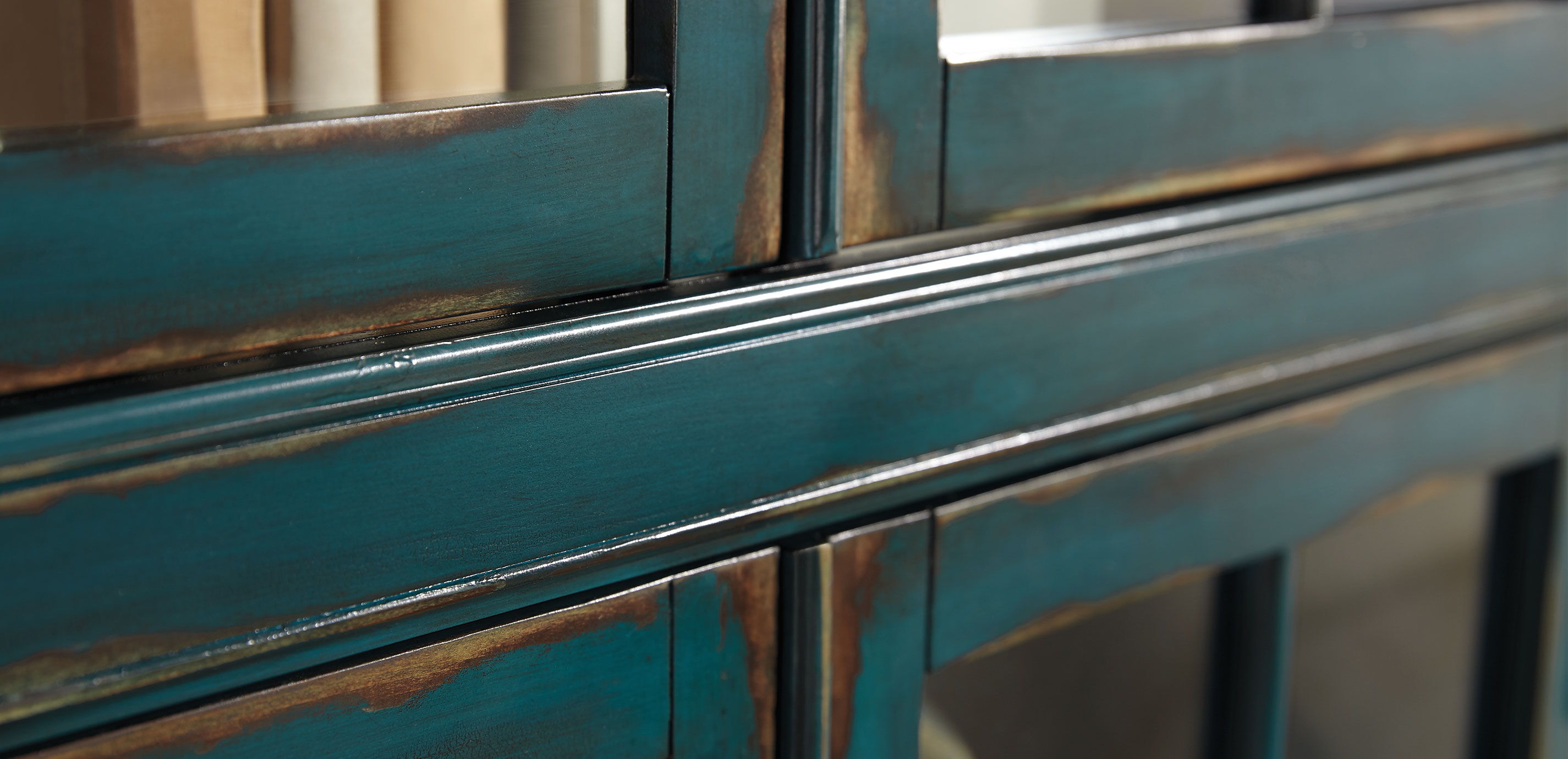 Ming Tall Display Cabinet_14