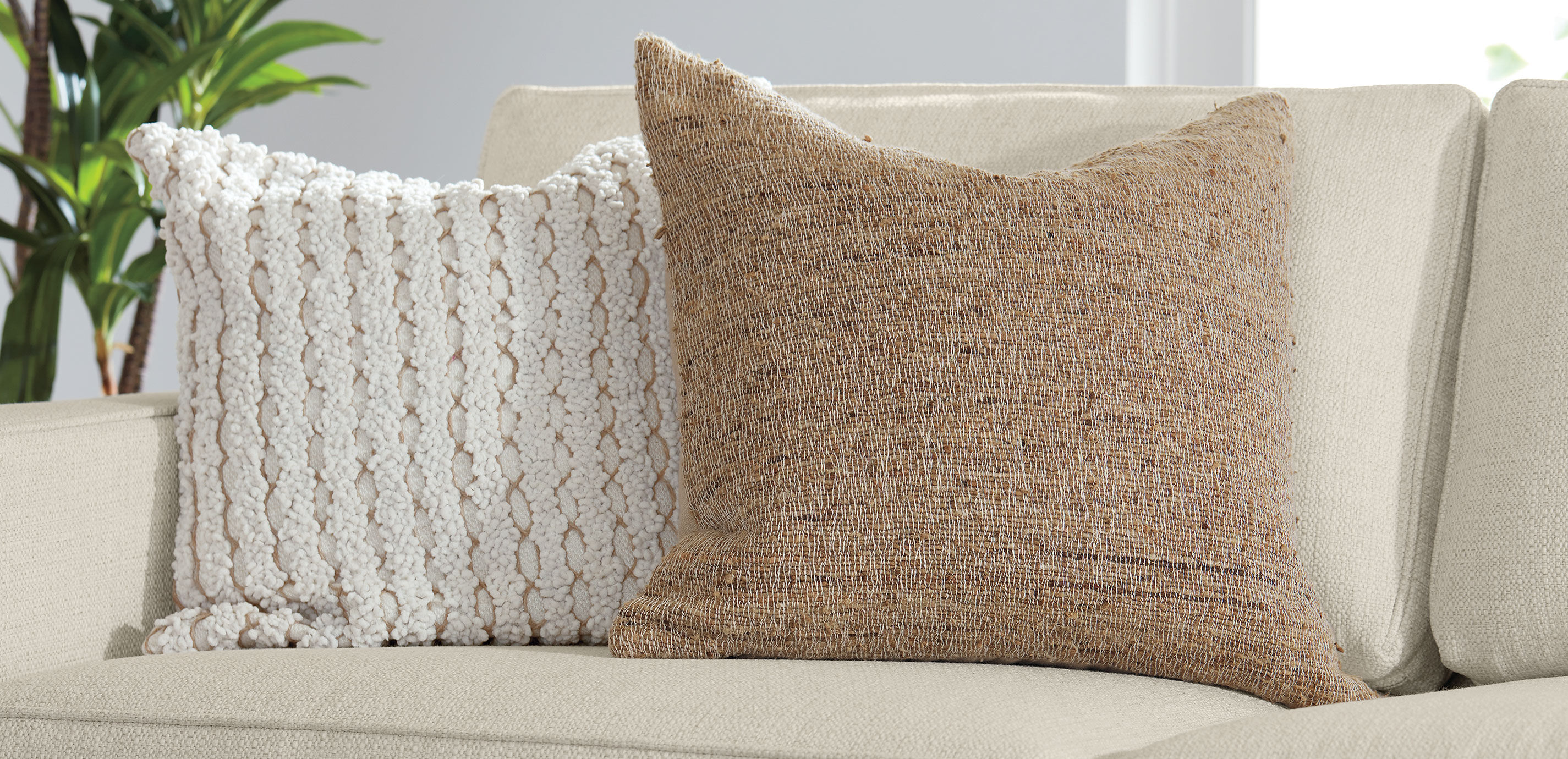 Woven Silk Pillow_3