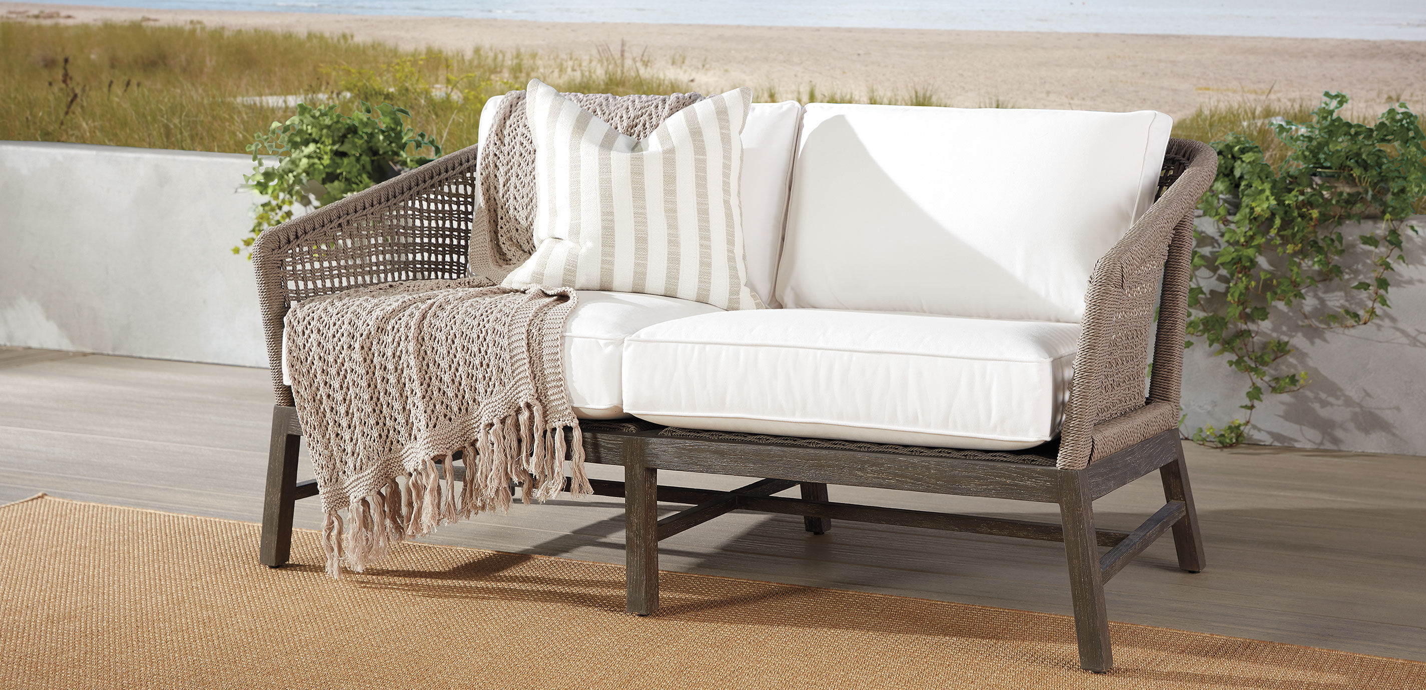 Pointelle Knit Throw_2