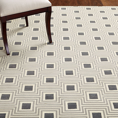 Uptown Chic Rug Product Tile Hover Image 046058
