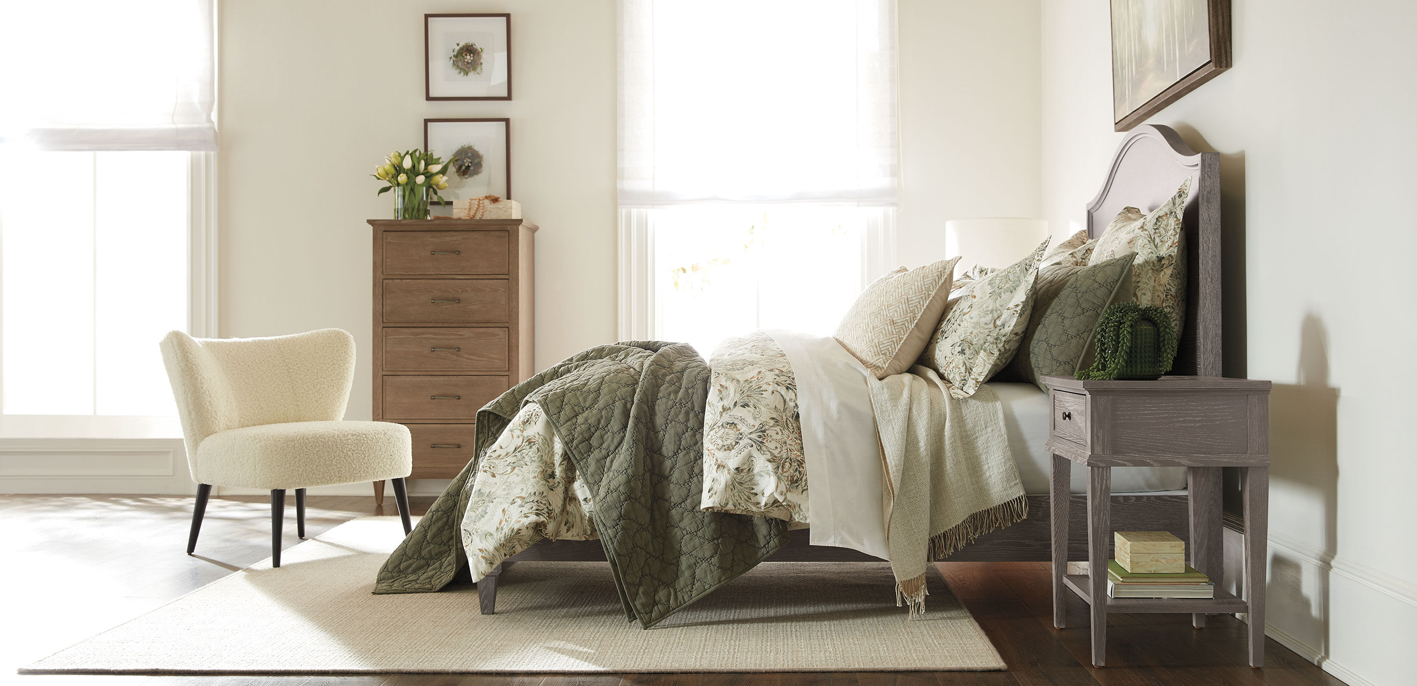 Garment-Dyed Quilted Sham with Chevron Stitch_4