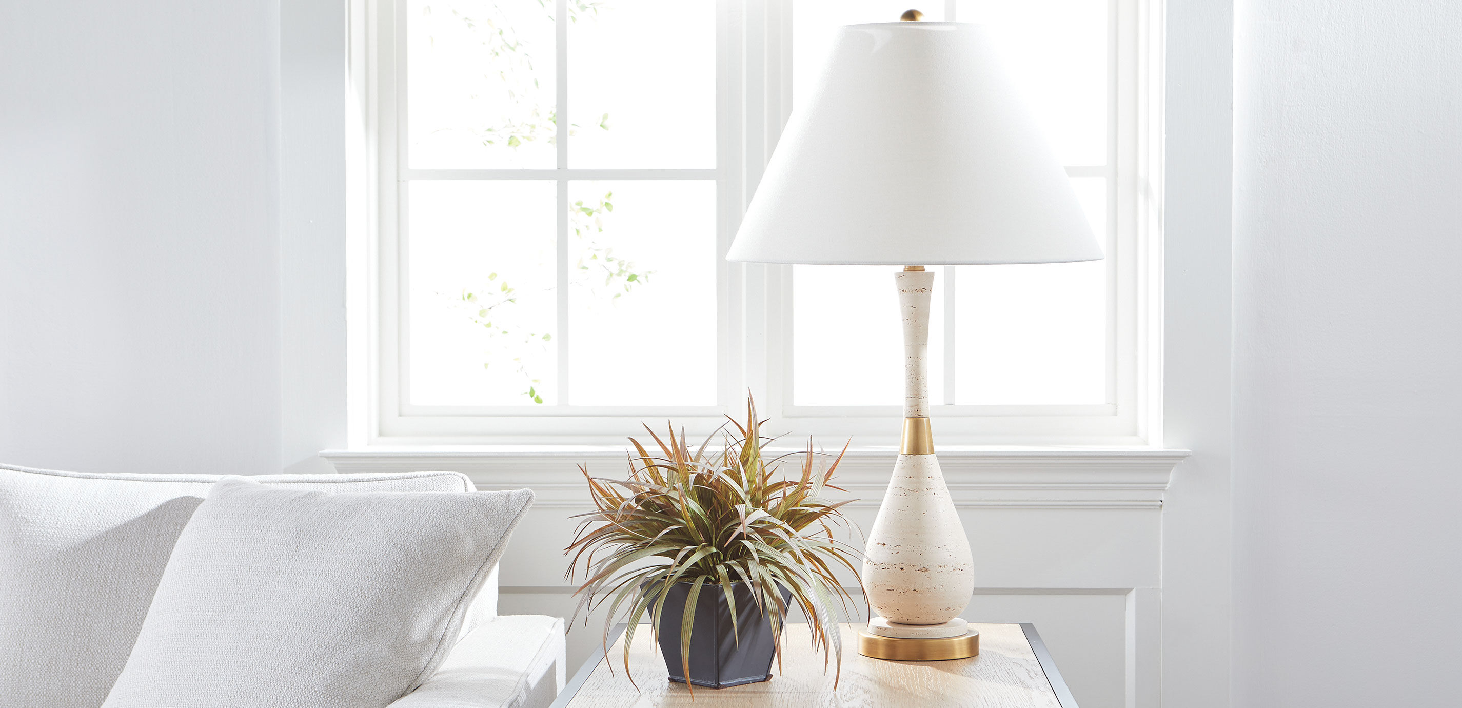 Gil Travertine Table Lamp_3