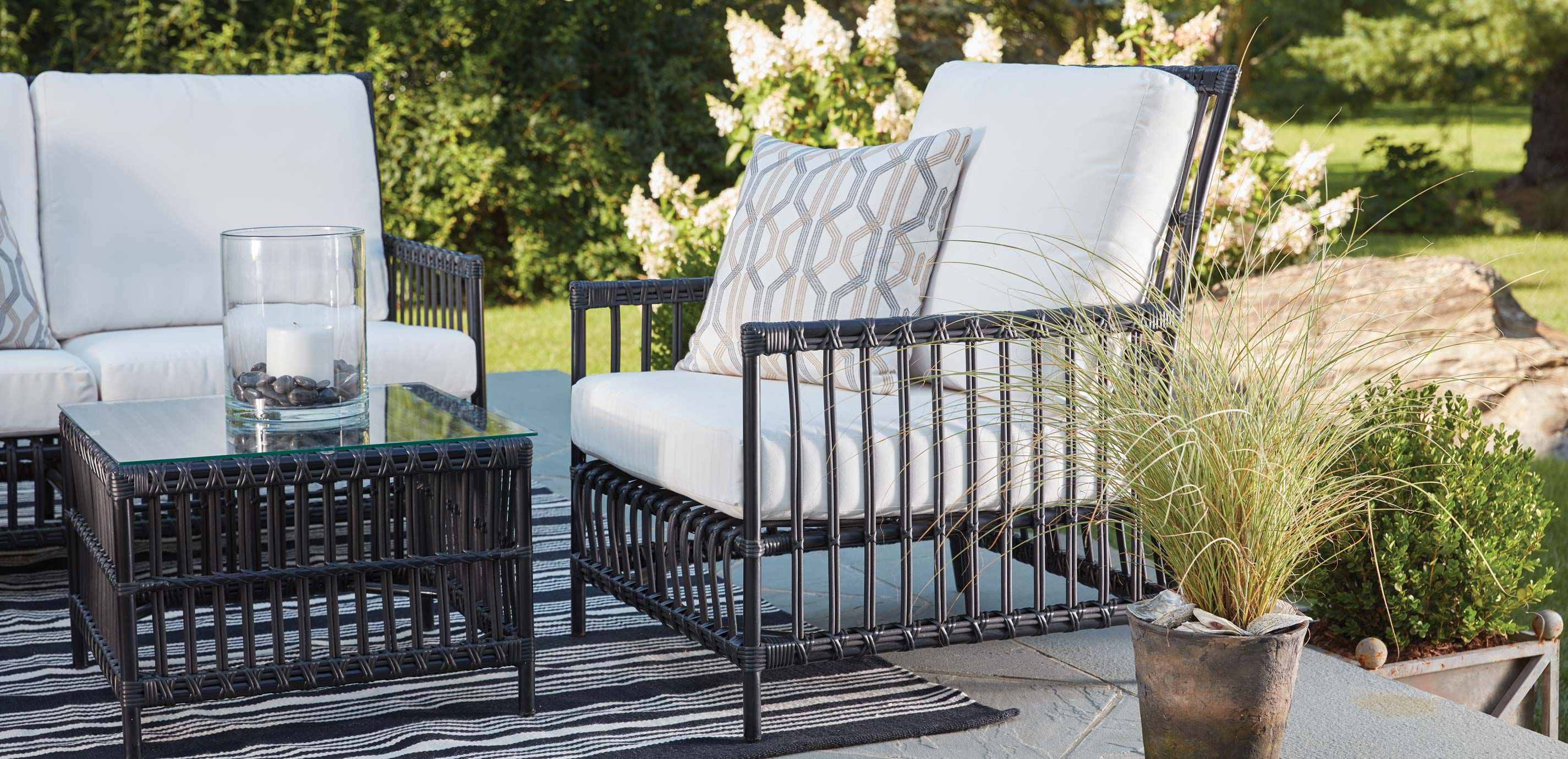 Vero Dunes Woven Loveseat_8