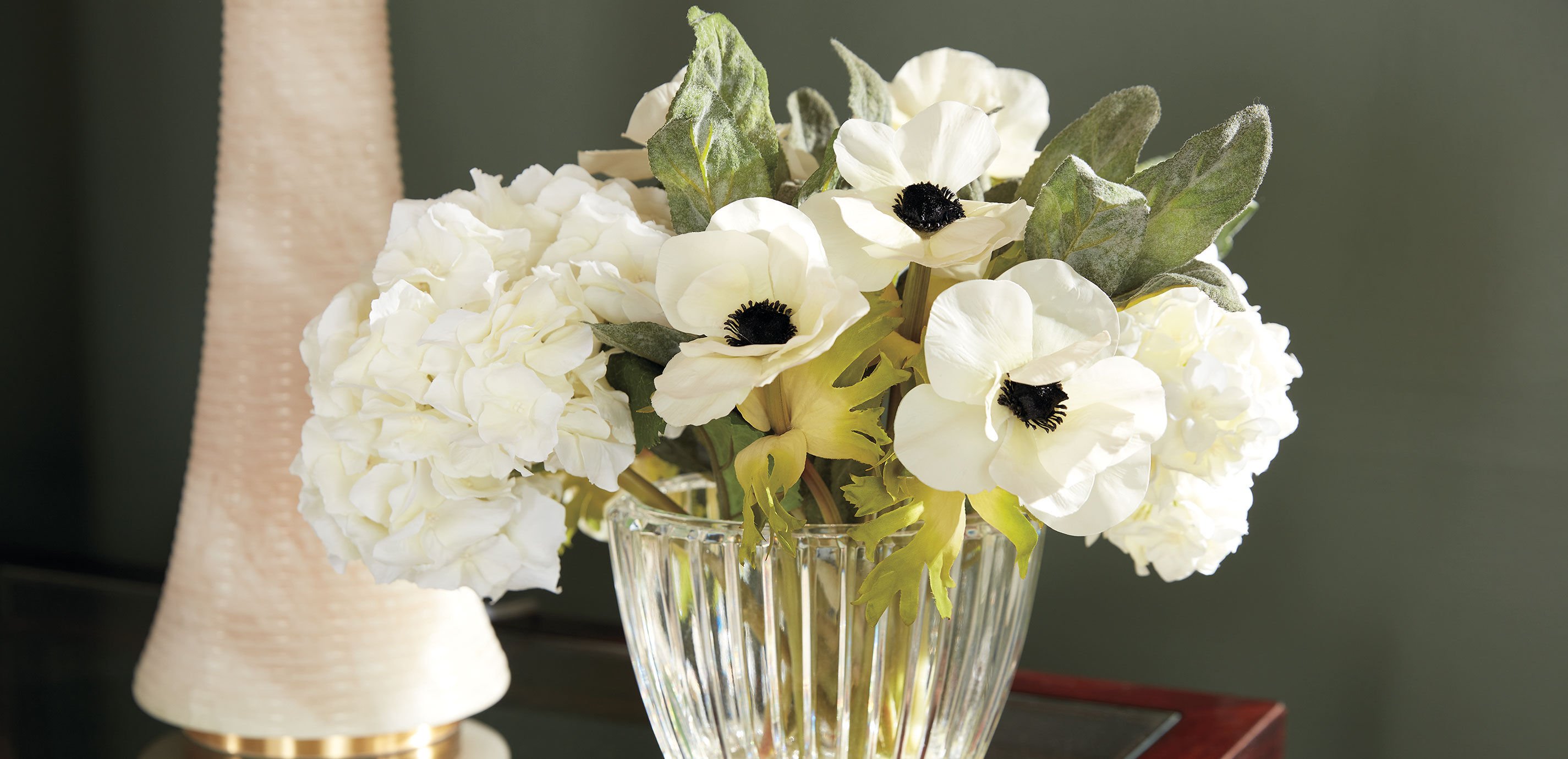 White Mixed Floral Centerpiece in Oval Vase_4