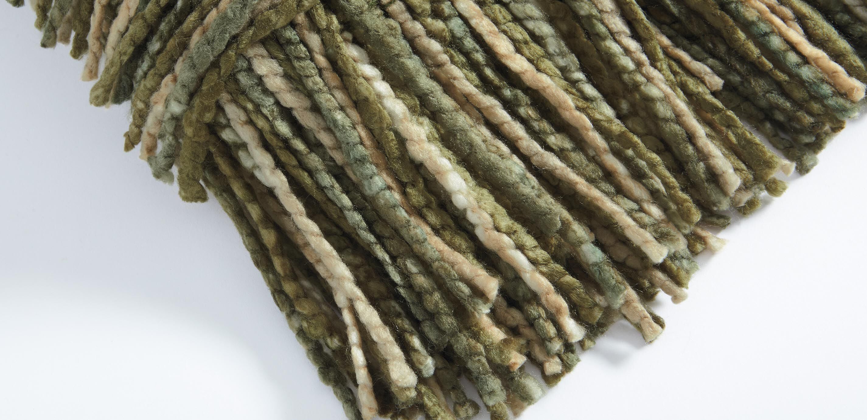 Nicola Woven Throw_3