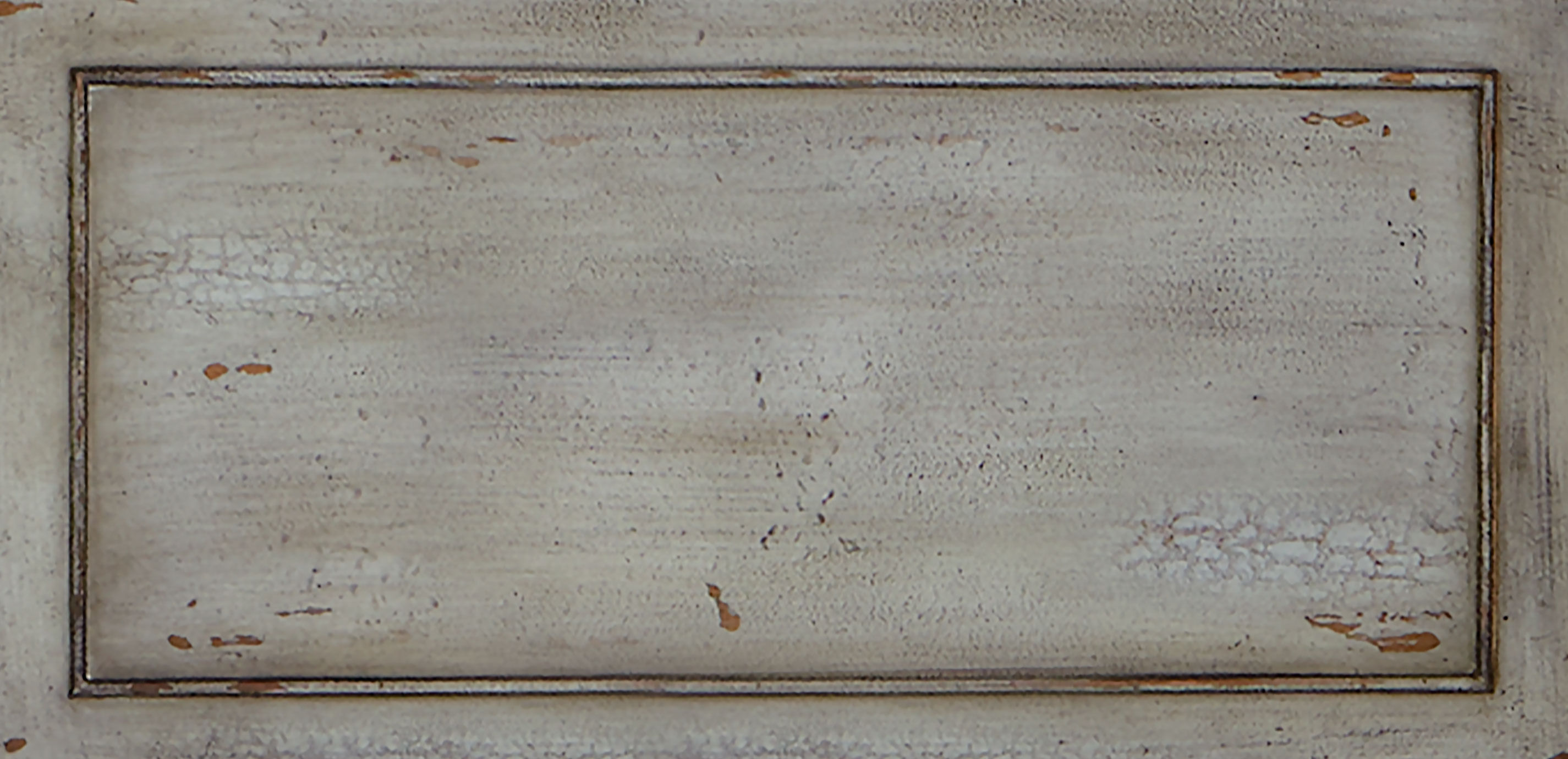 Heirloom (692) Finish Sample