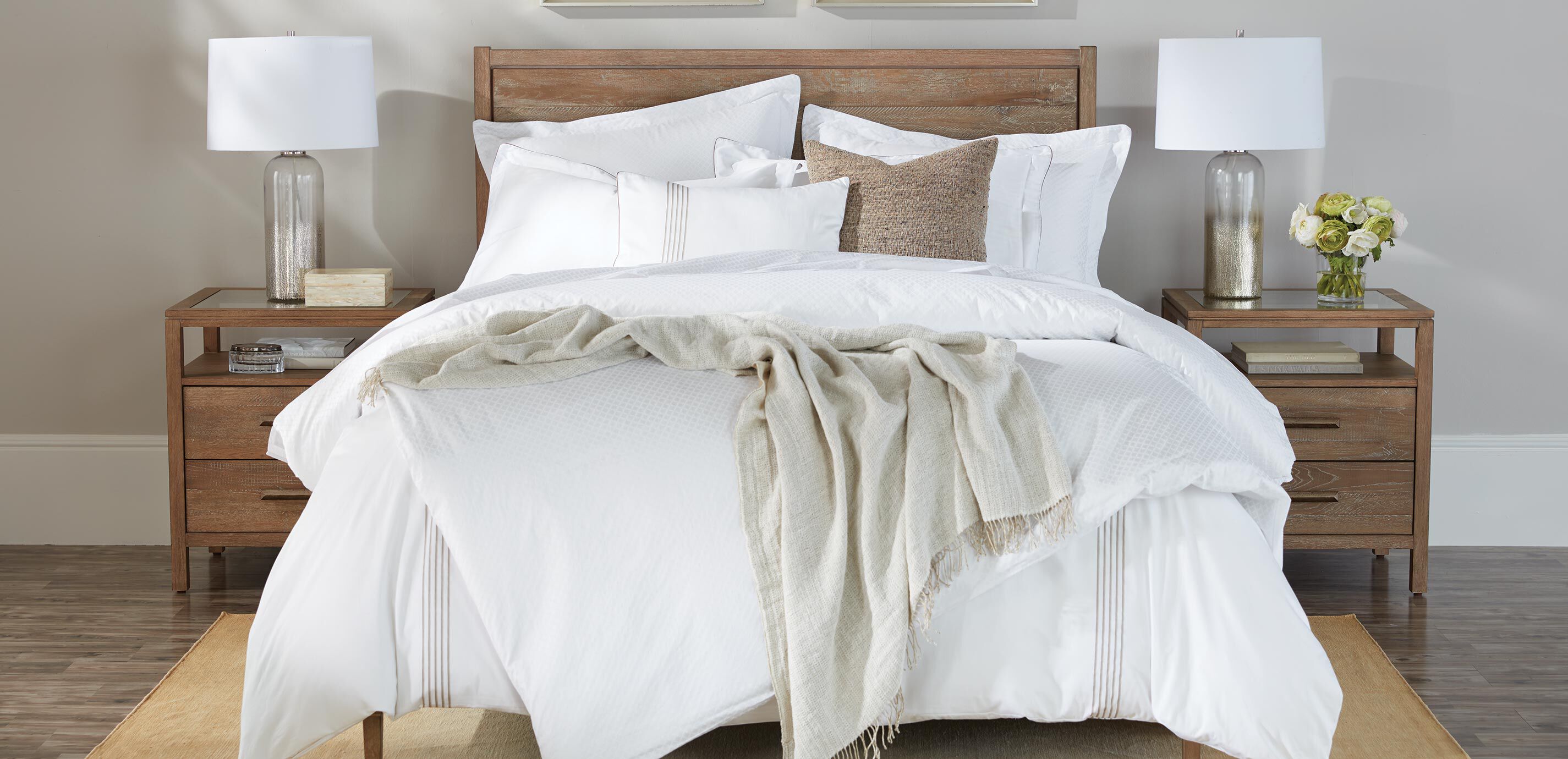 Ensuite Hotel-Style Decorative Pillow_1