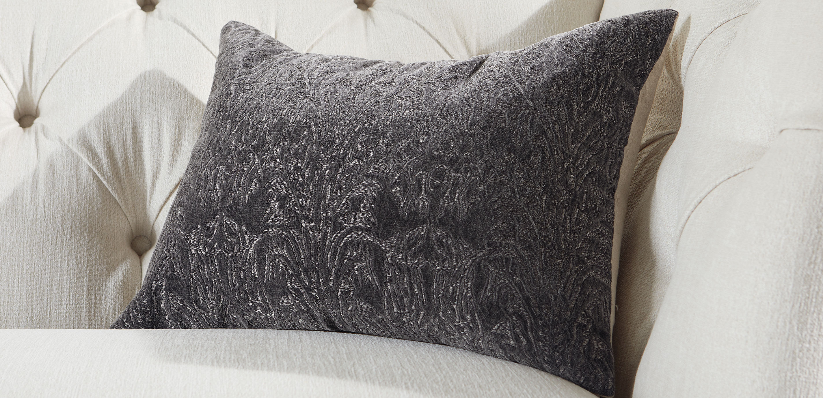Distressed Chenille Pillow_1