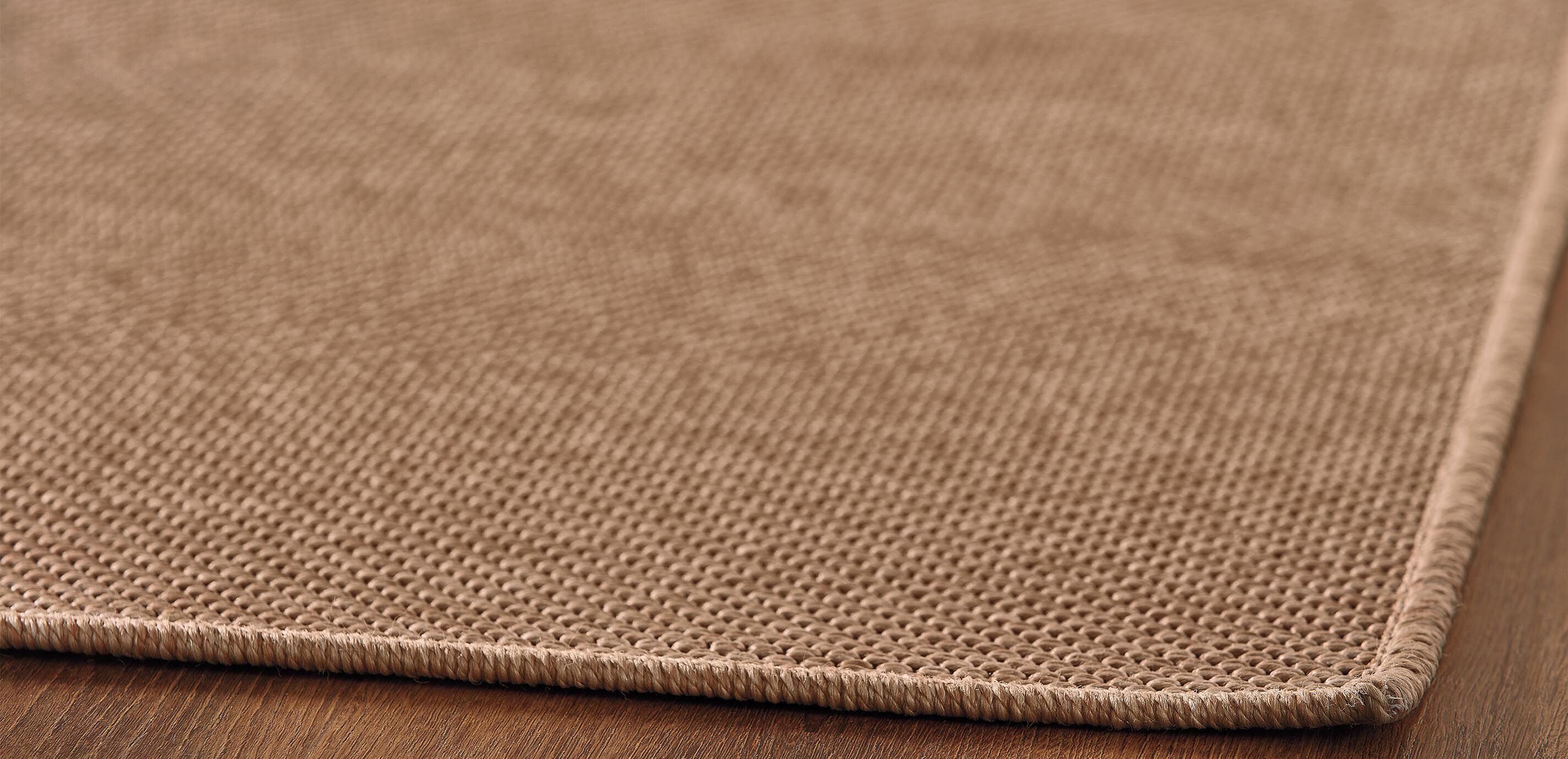 Park Ridge Indoor/Outdoor Rug: Serged Edge_2