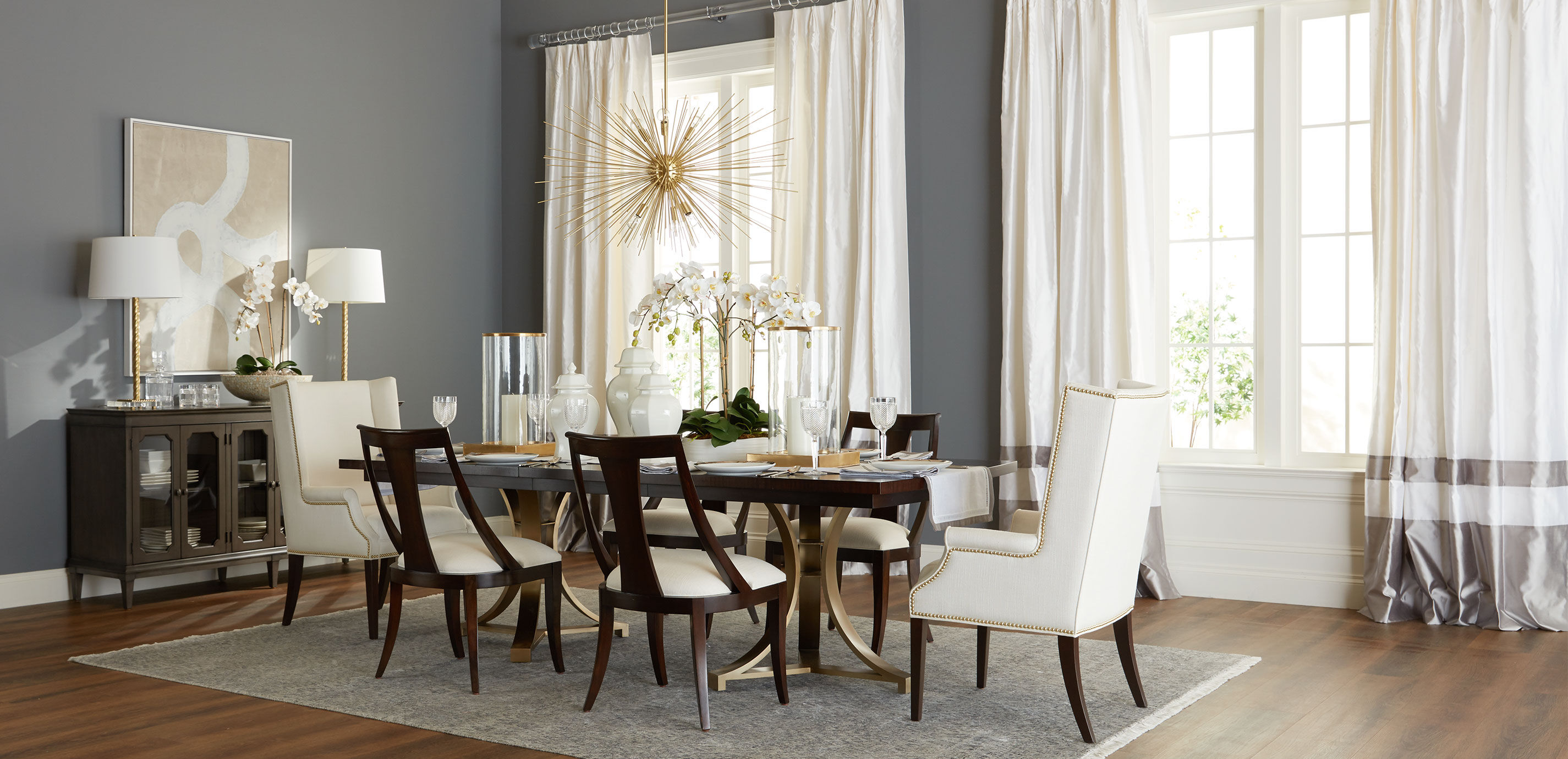 Evansview Extension Dining Table_11