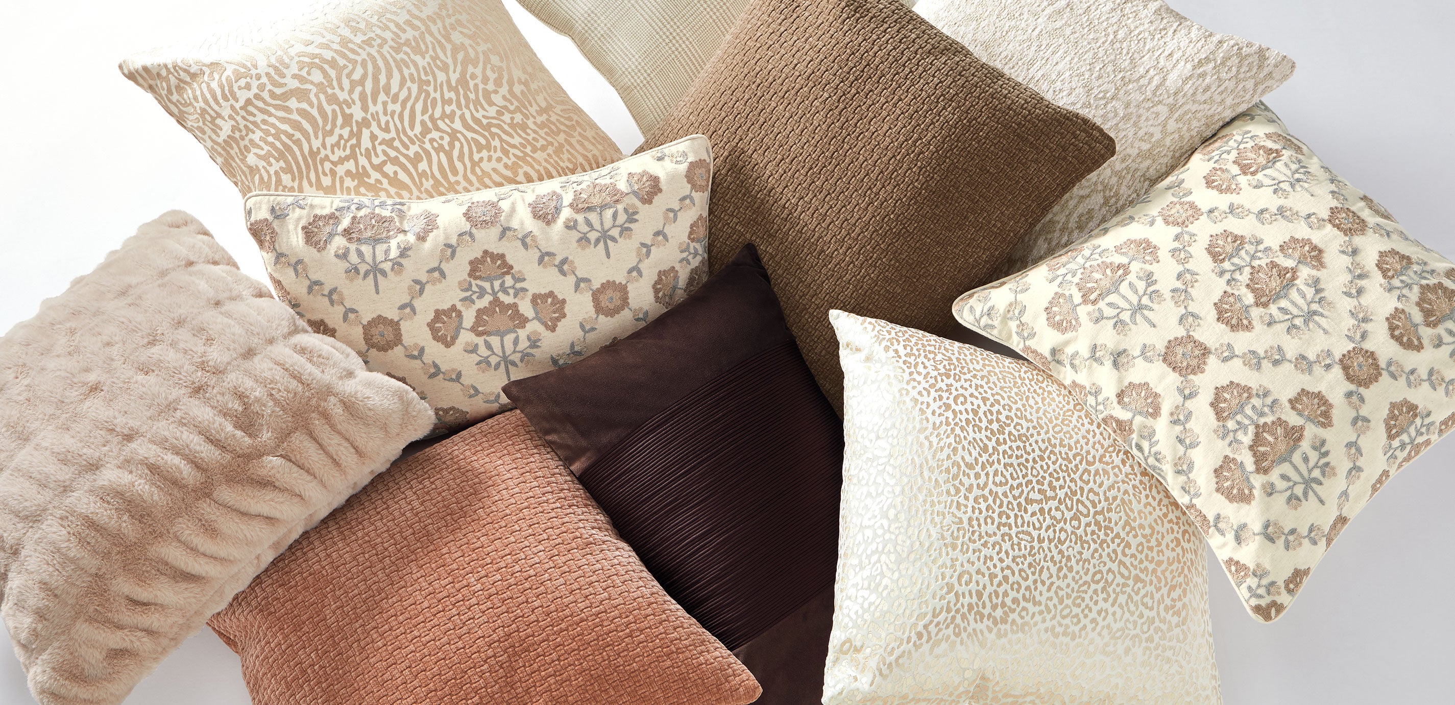 Cyrus Chenille Pillow_4
