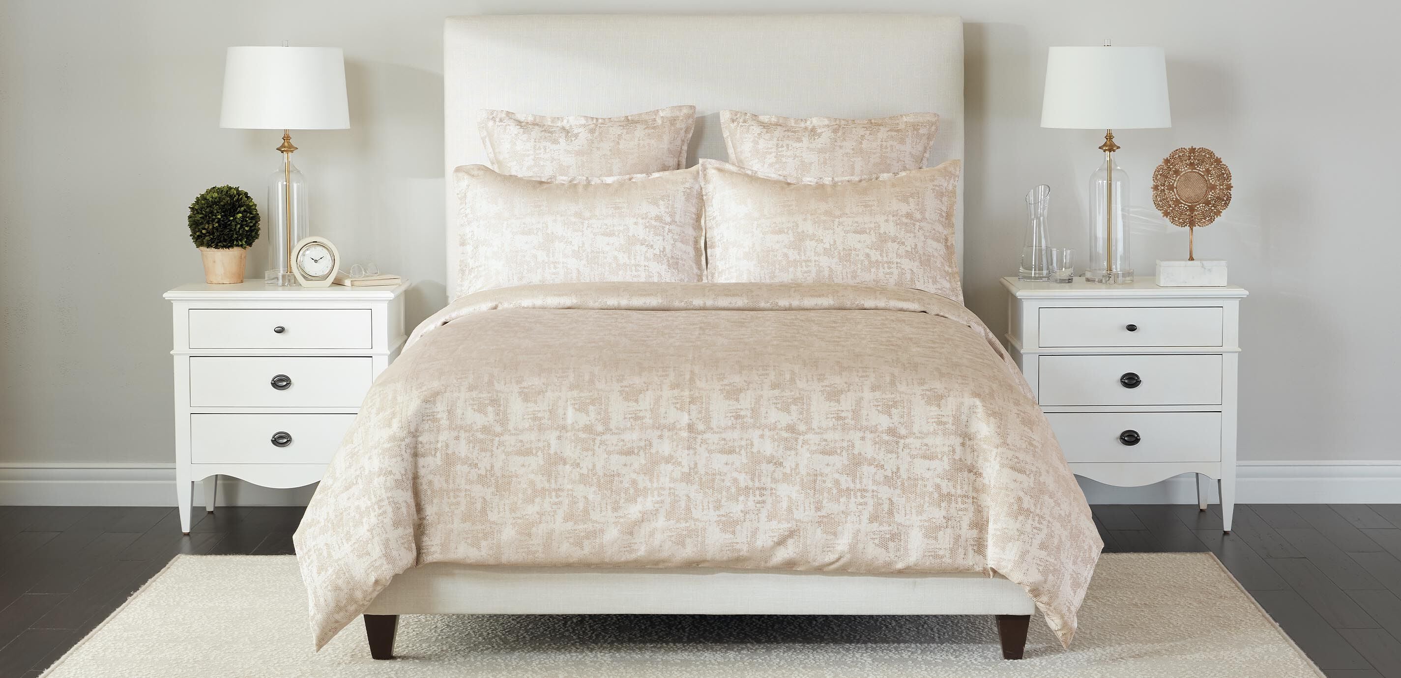 Reptile Jacquard Duvet Cover and Shams Set