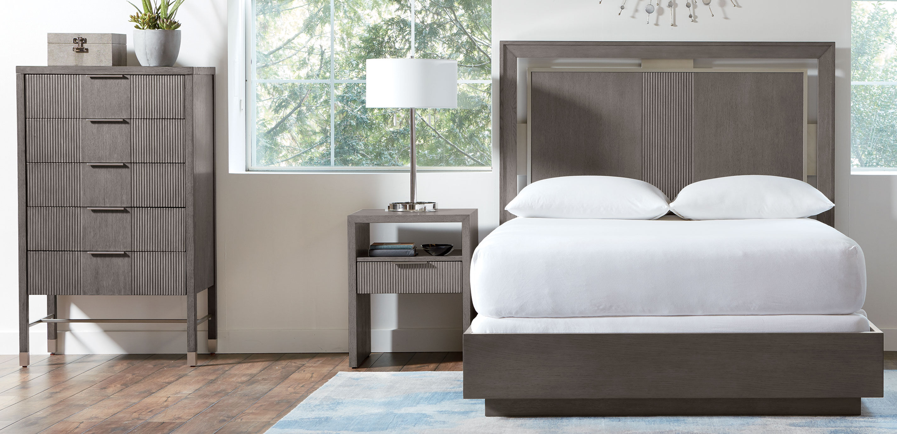 Valermo Tall Chest_8