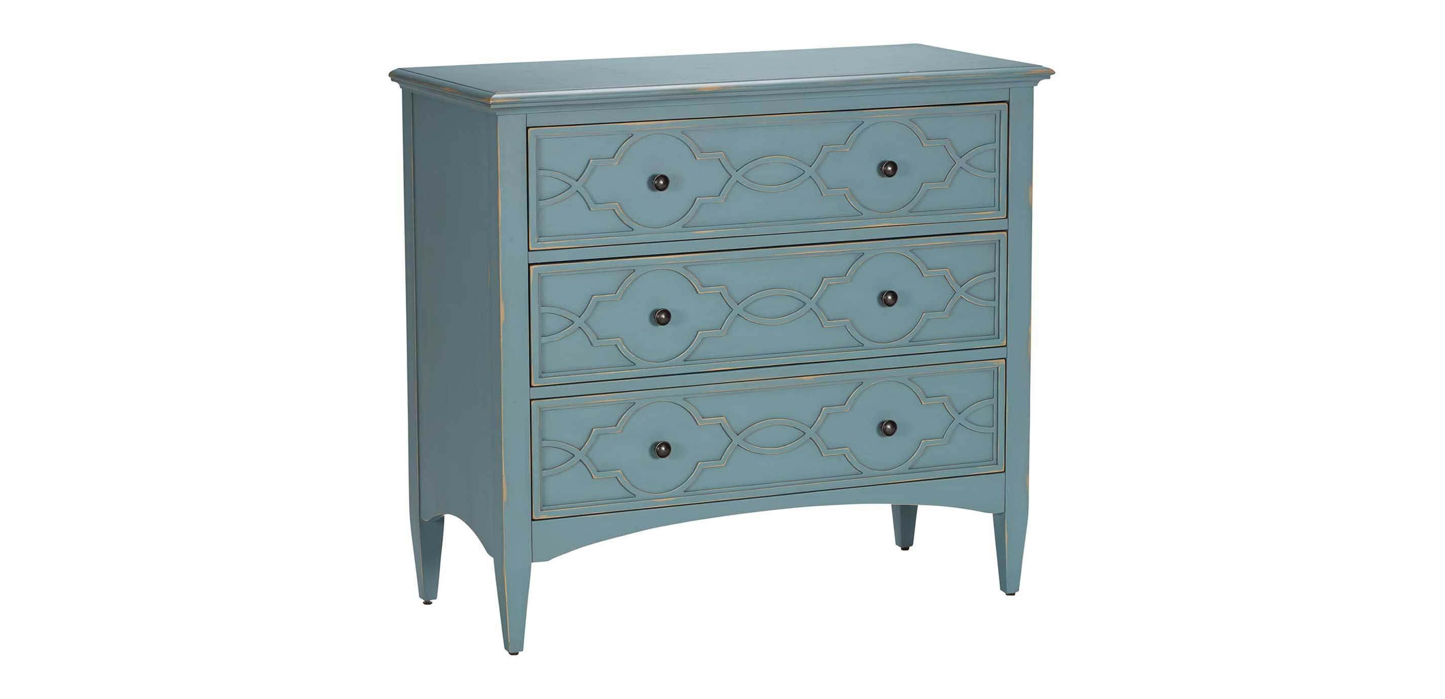 Eveline Three-Drawer Chest_2