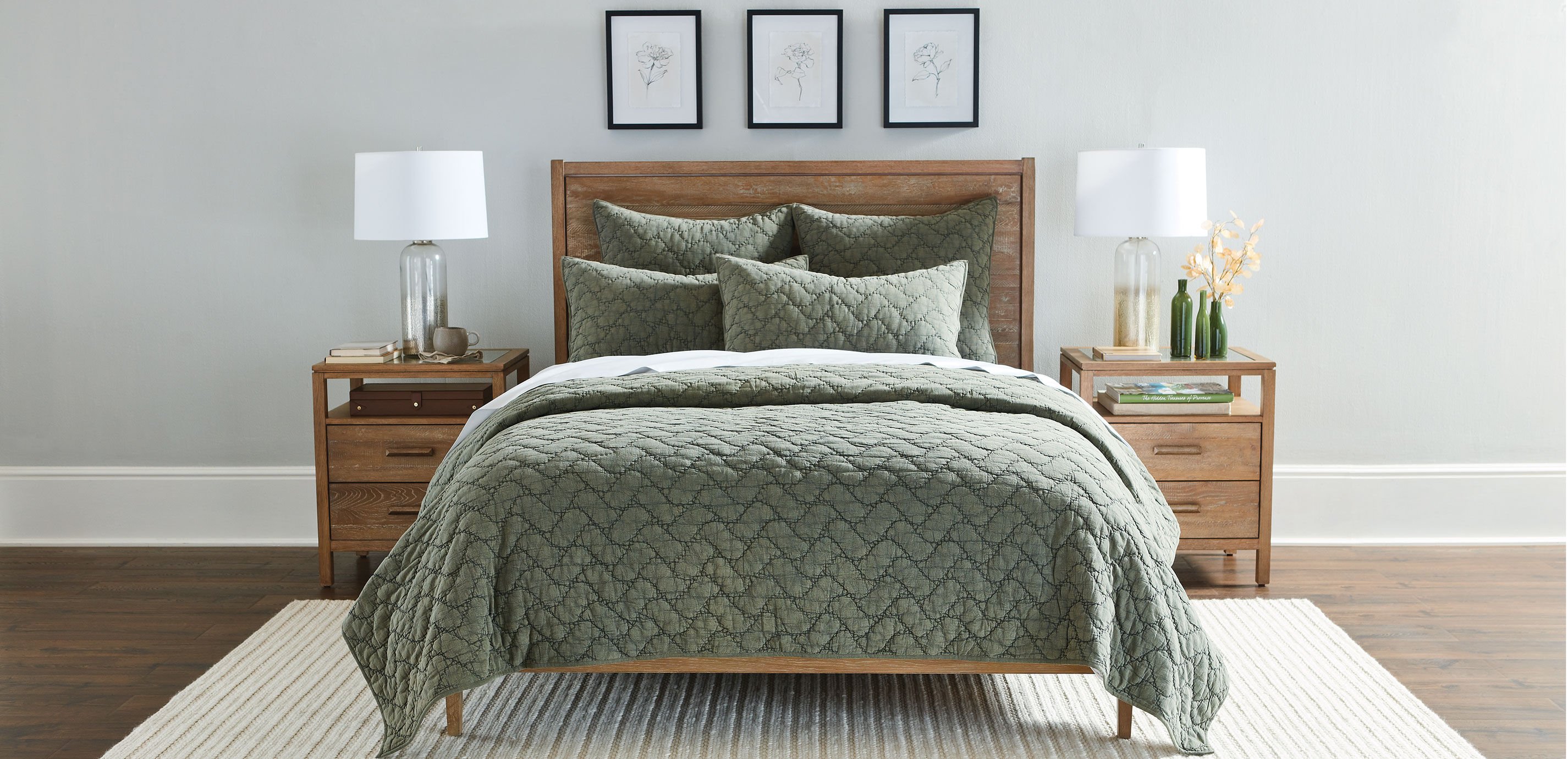 Garment-Dyed Quilt with Chevron Stitch