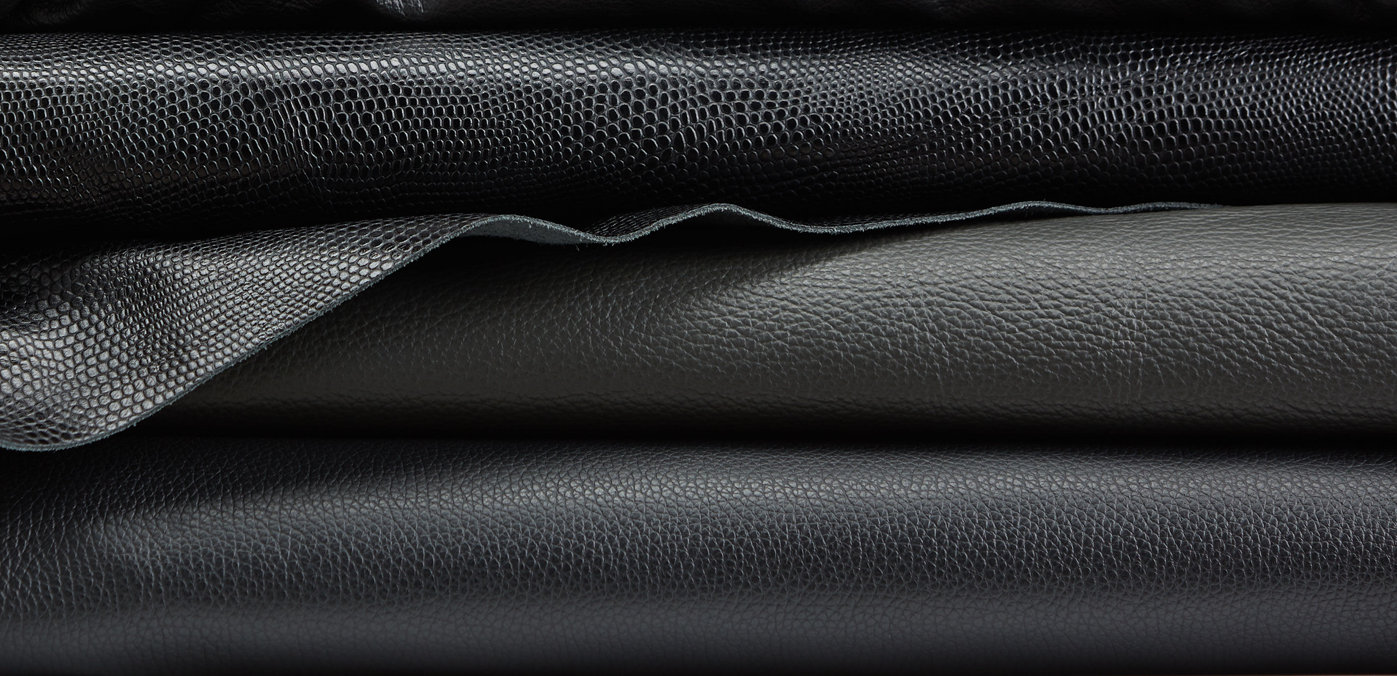 Austin Black Leather_4