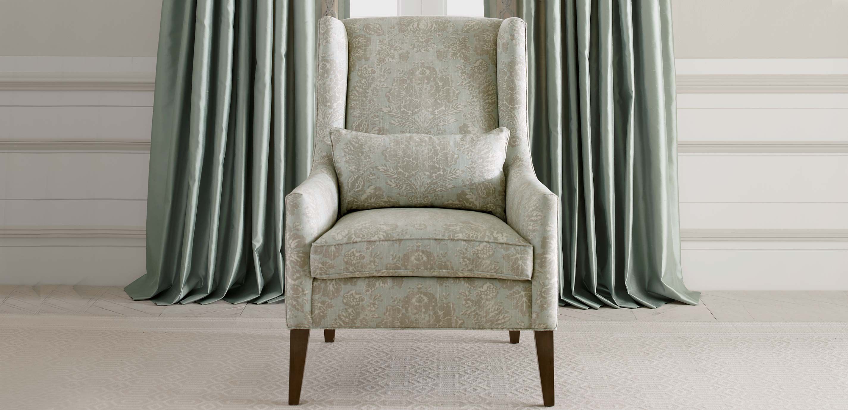 Kyle Wing Chair