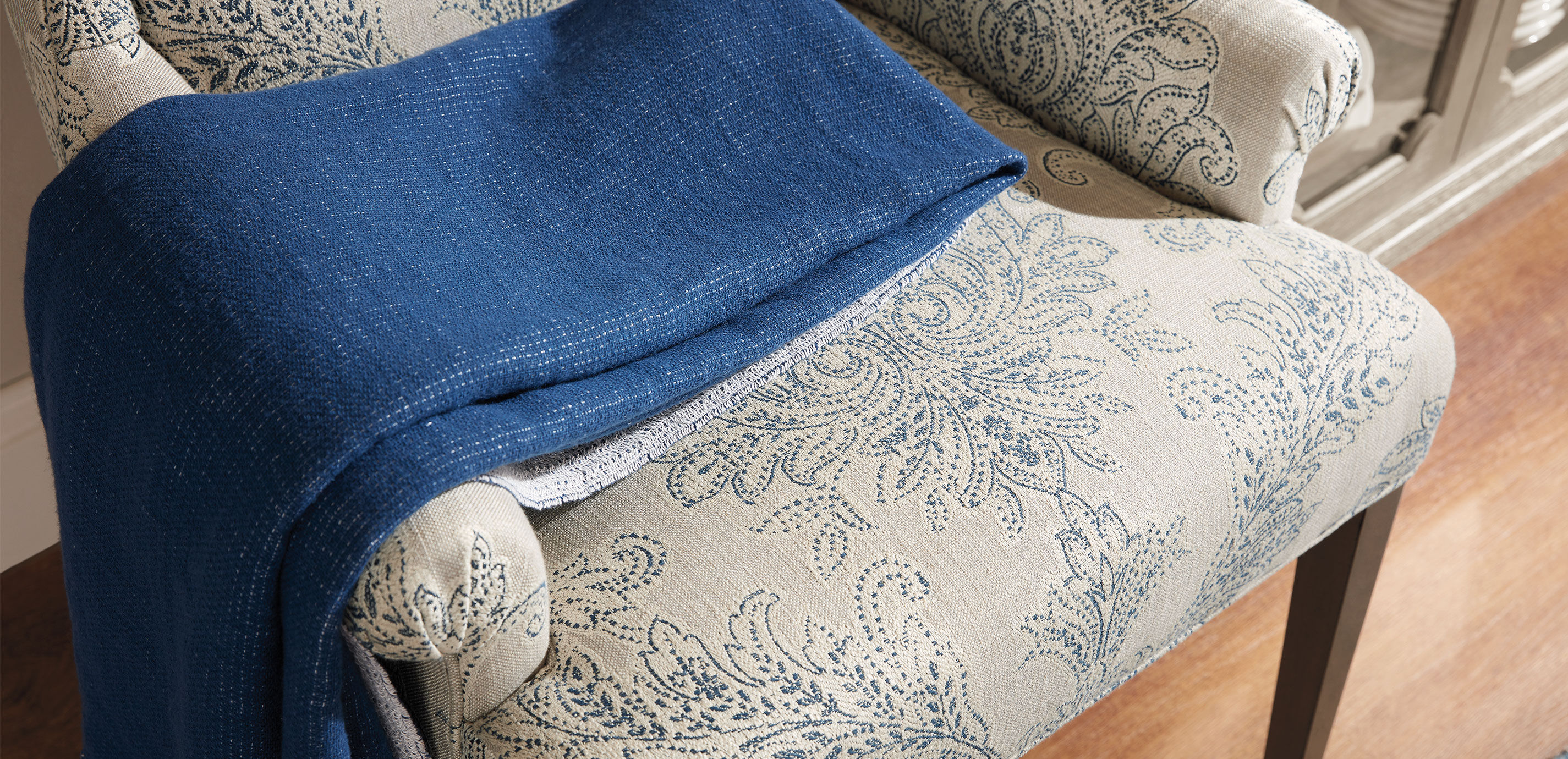 Oasi Reversible Throw_3