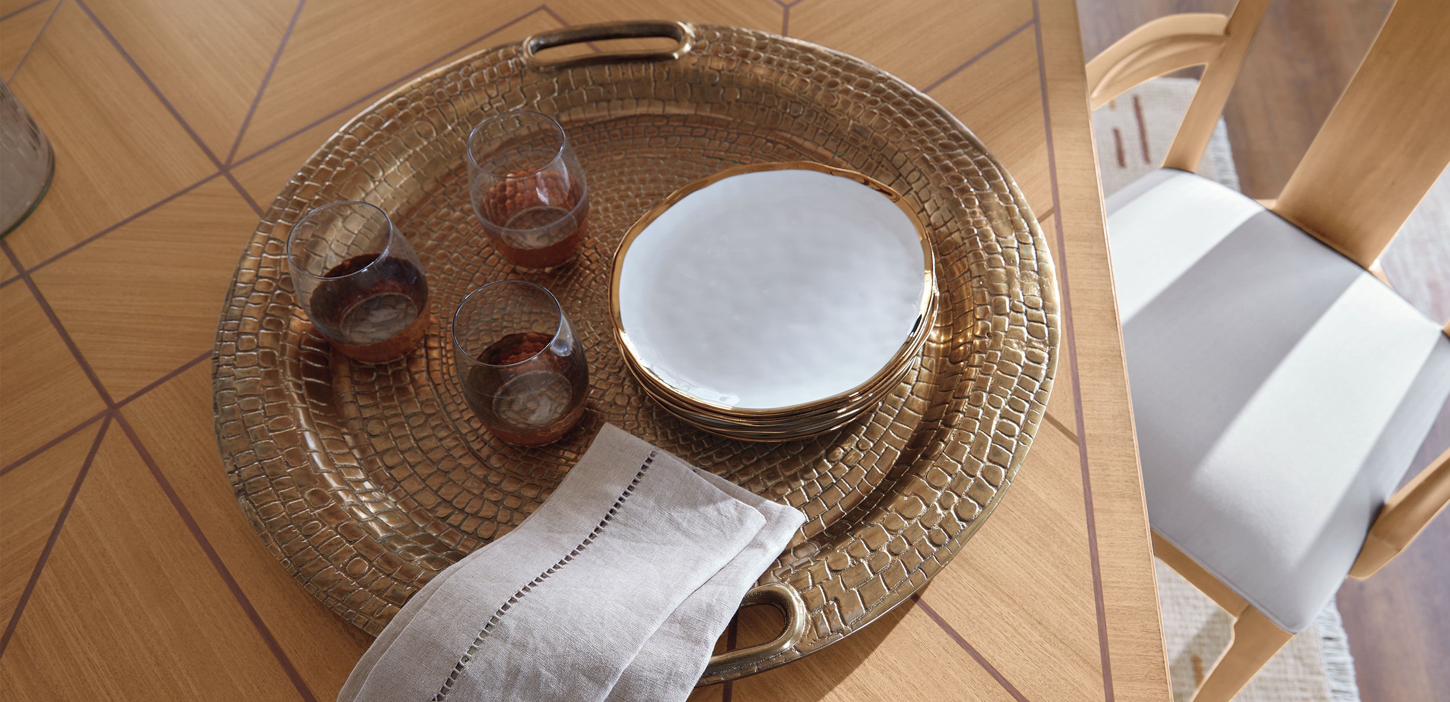 Croco Tray, Brass_3