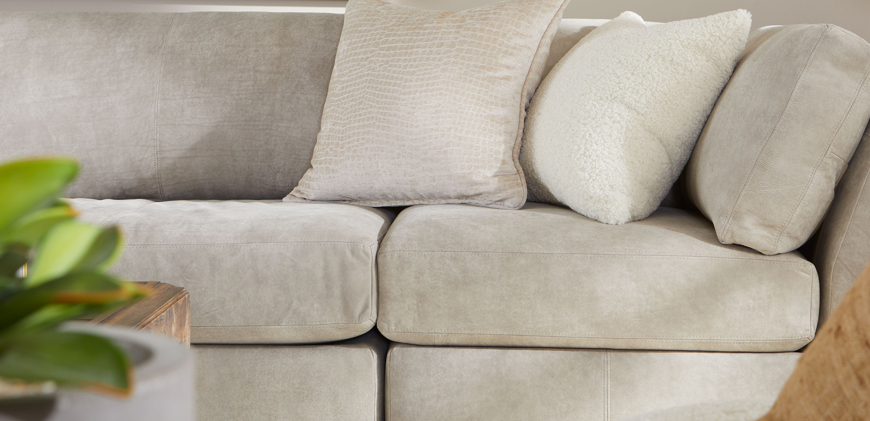 Maynard Stone Leather_6