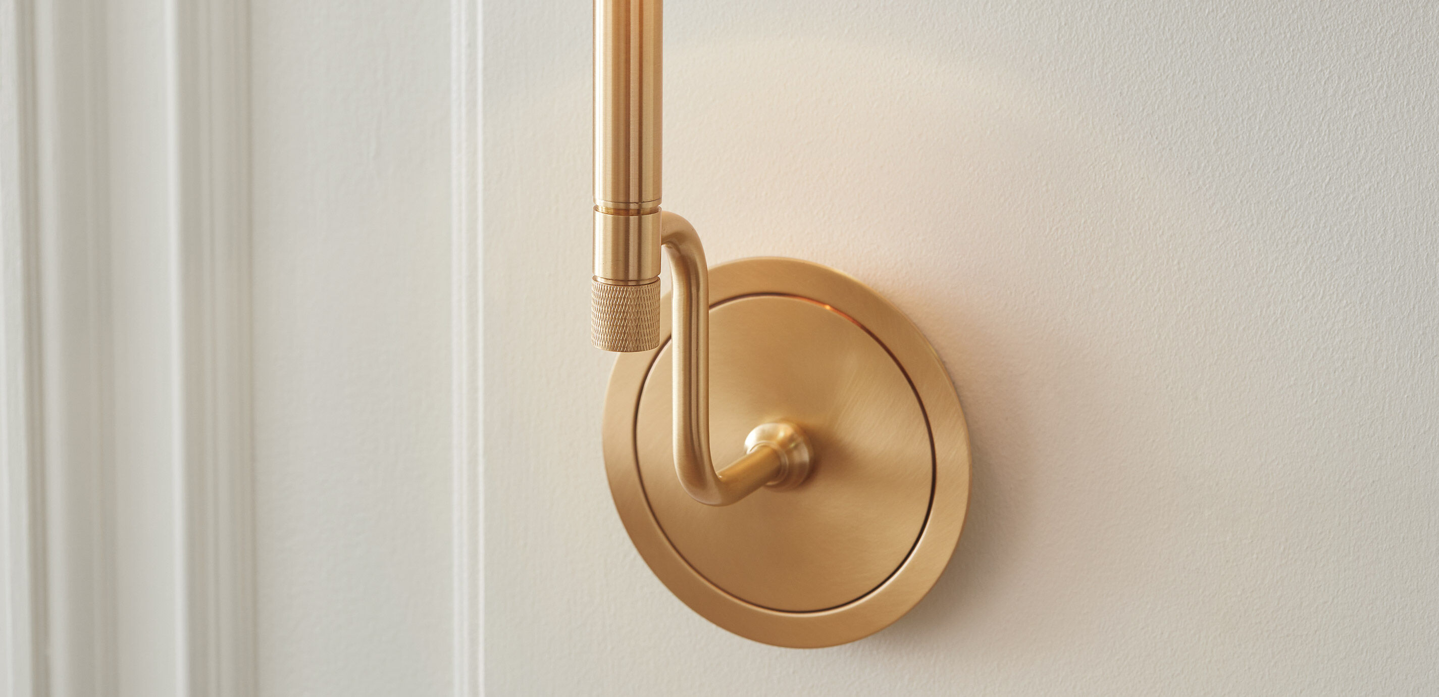 Turnbull Shaded Wall Sconce, Polished Brass_4