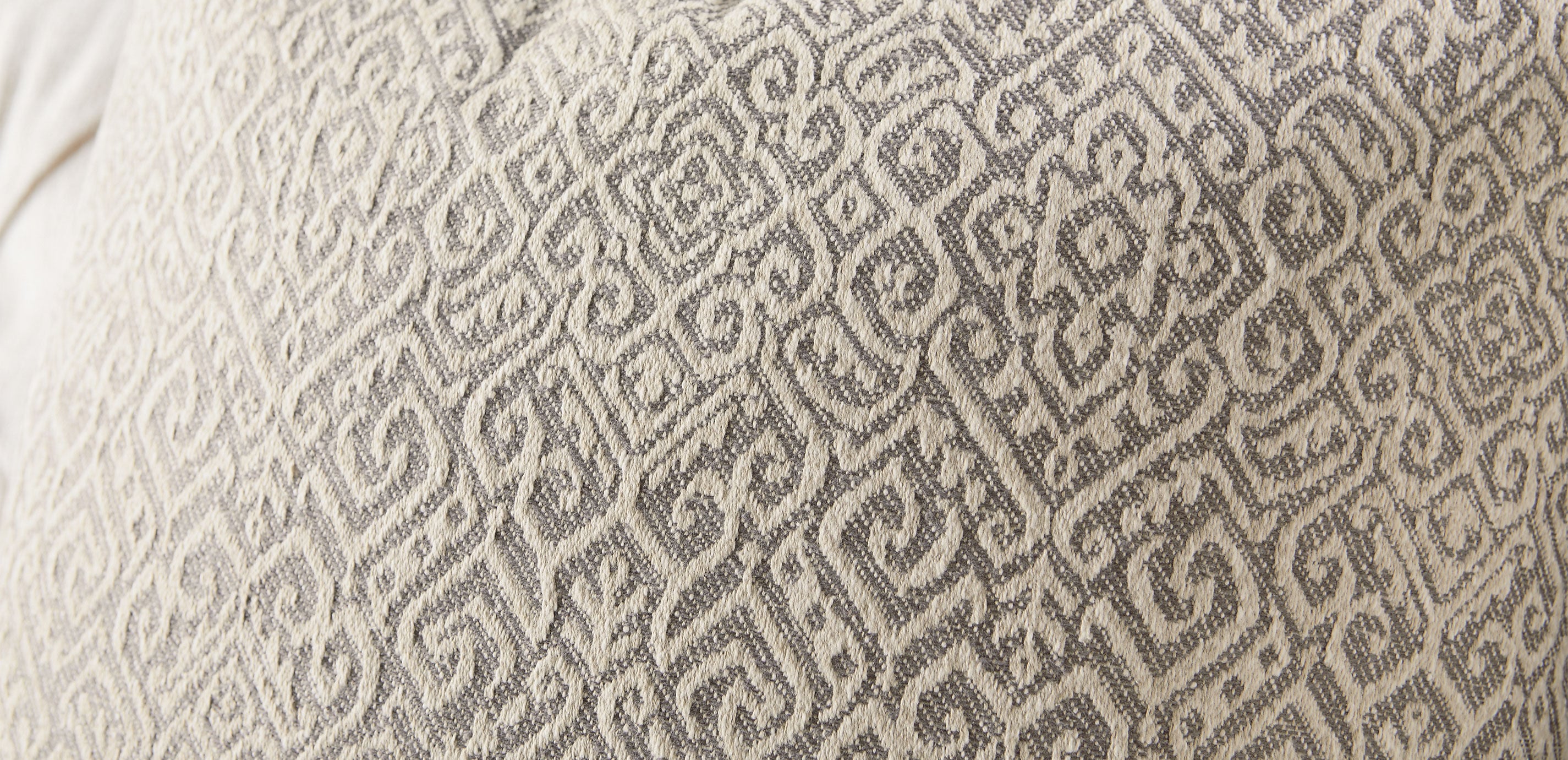 Athena Medallion Pillow_3