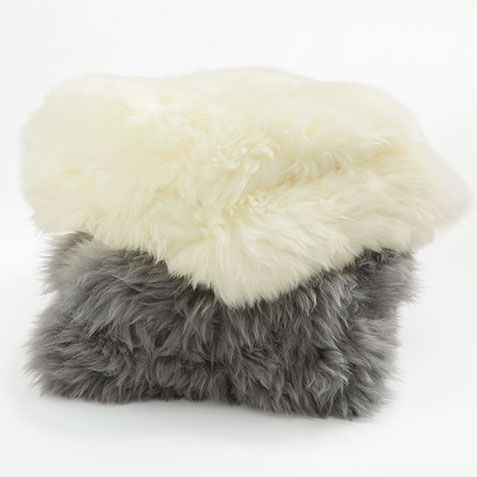 Sheepskin Throw Product Tile Hover Image 031678MST