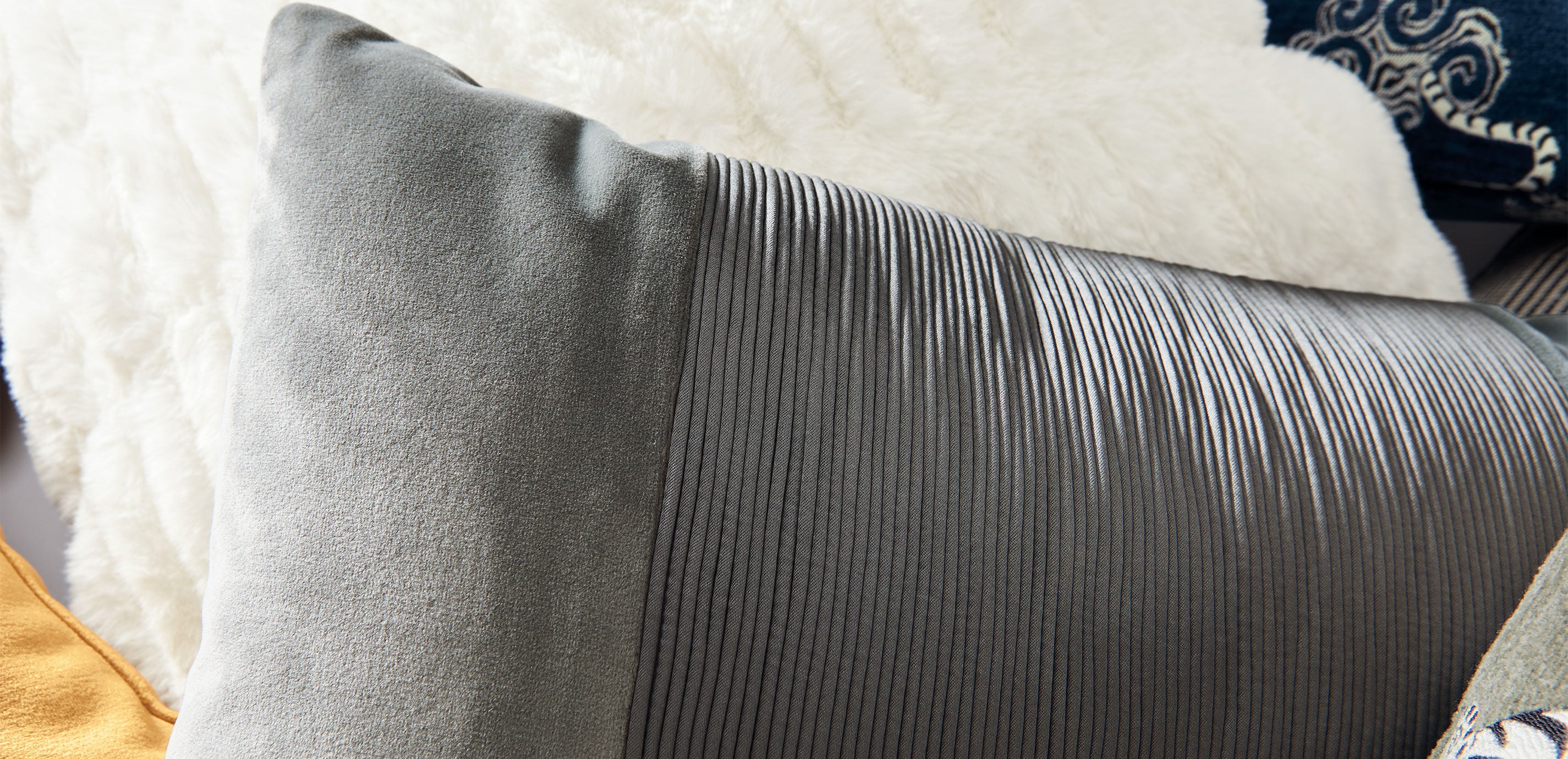 Velvet and Satin Pillow_3