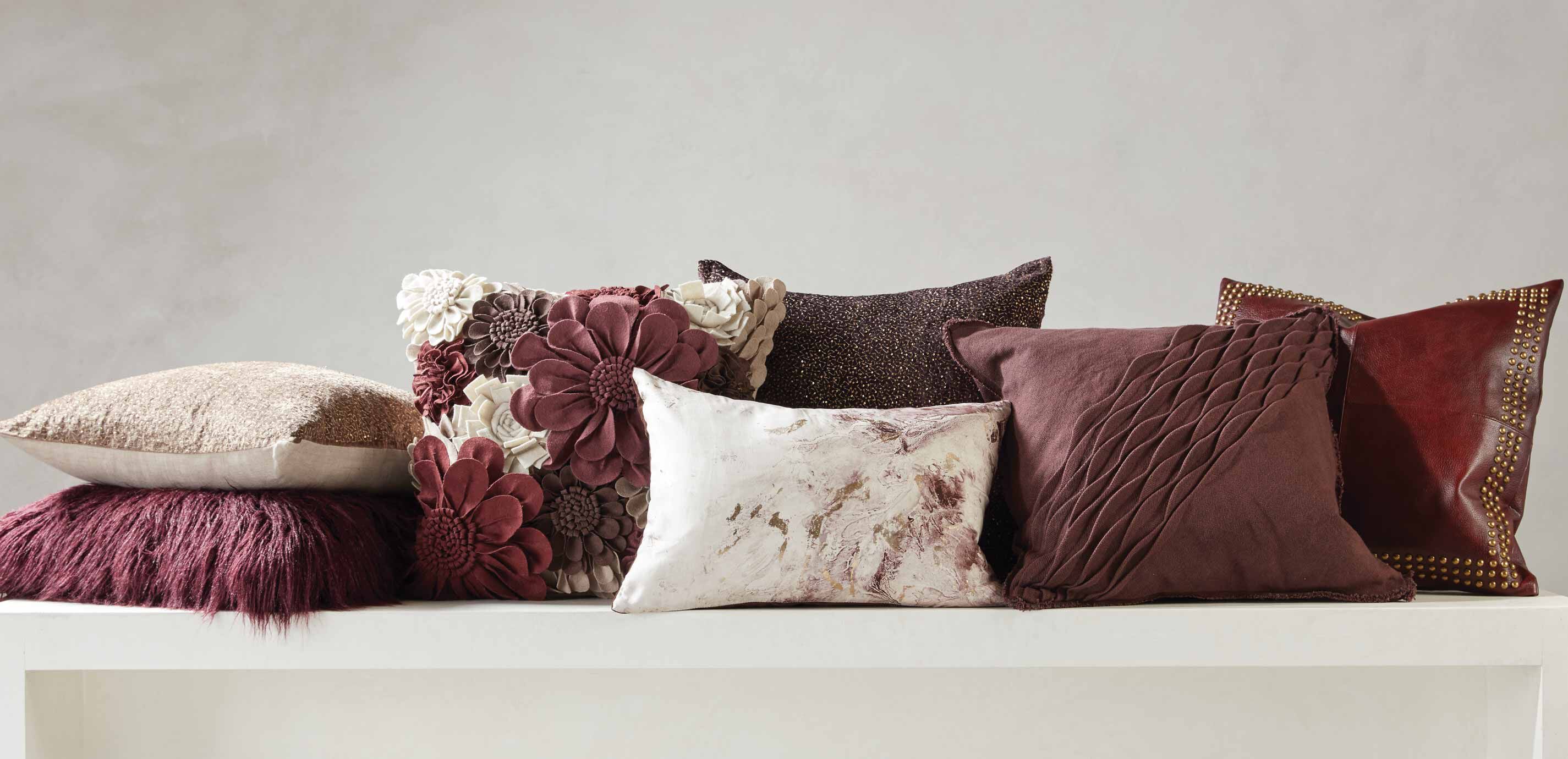 Sequined Velvet Pillow_7