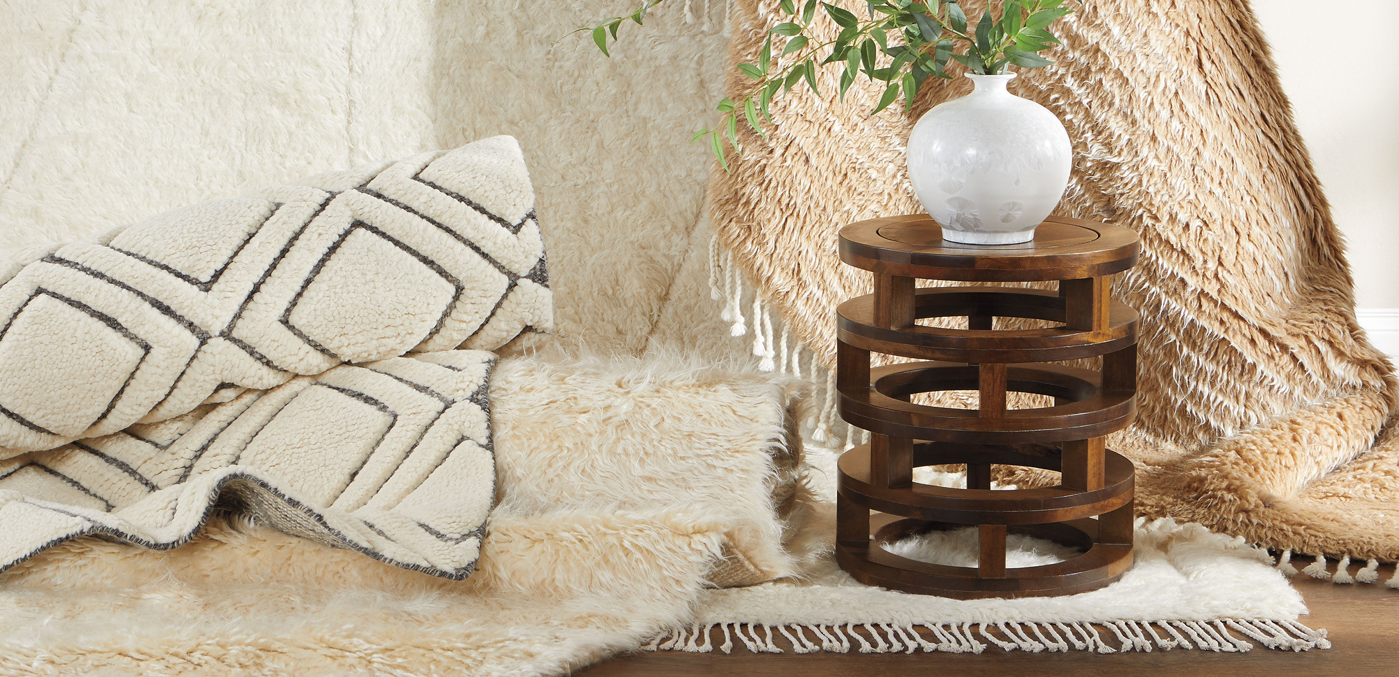 Anna Small Round Vase_8