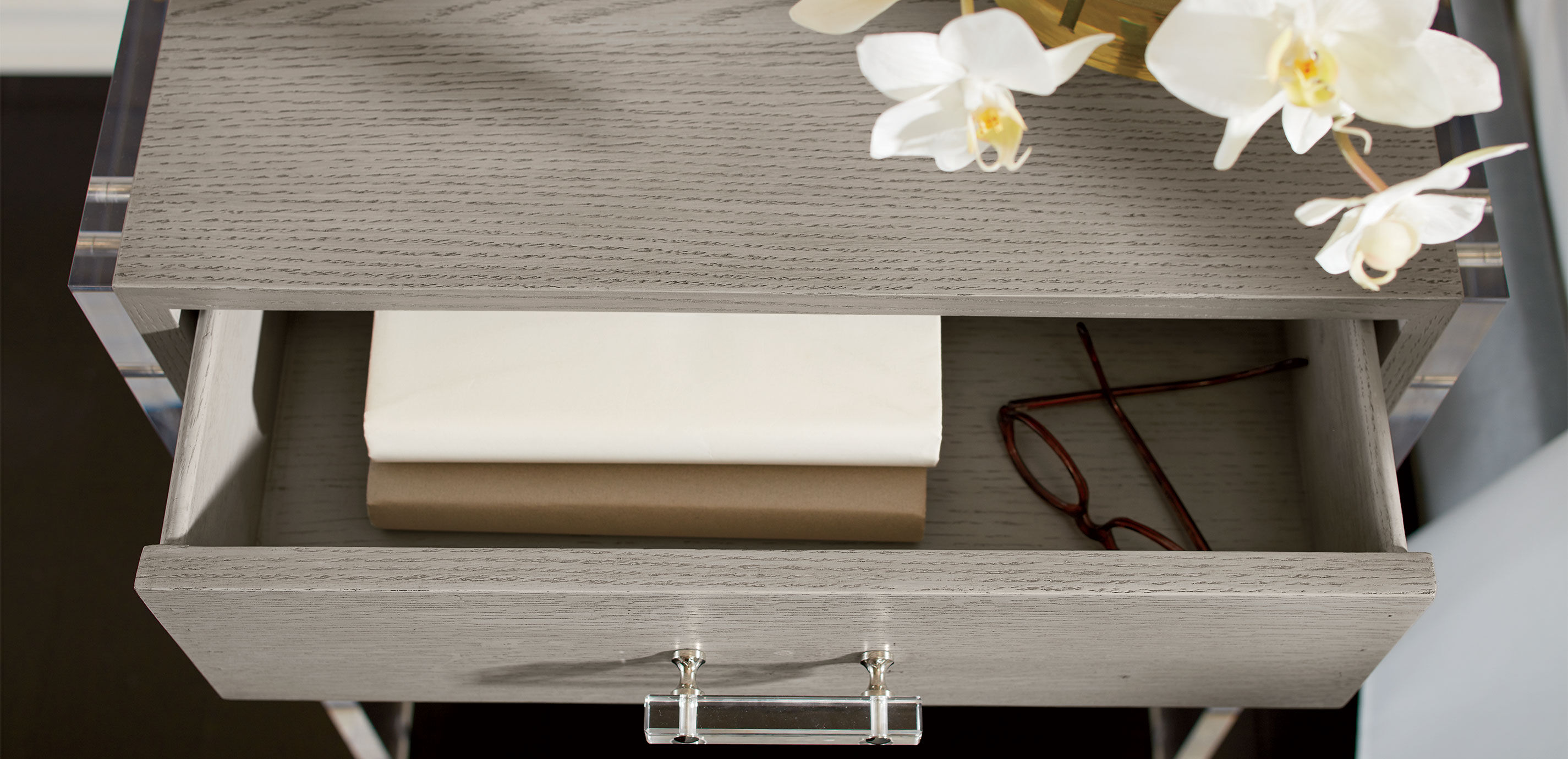 Gray Flannel (483) Finish Sample_1