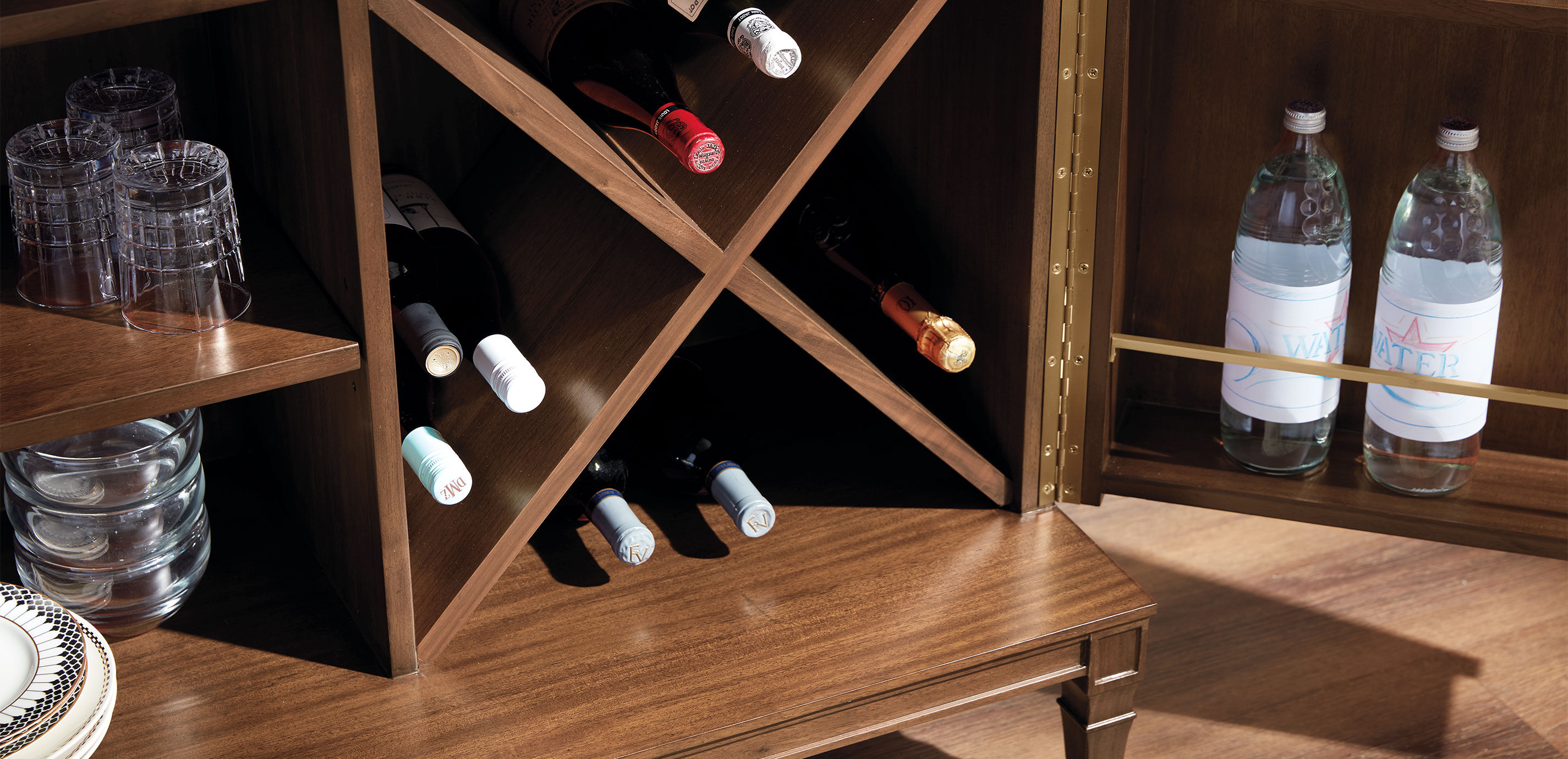 Andie Bar Cabinet_12