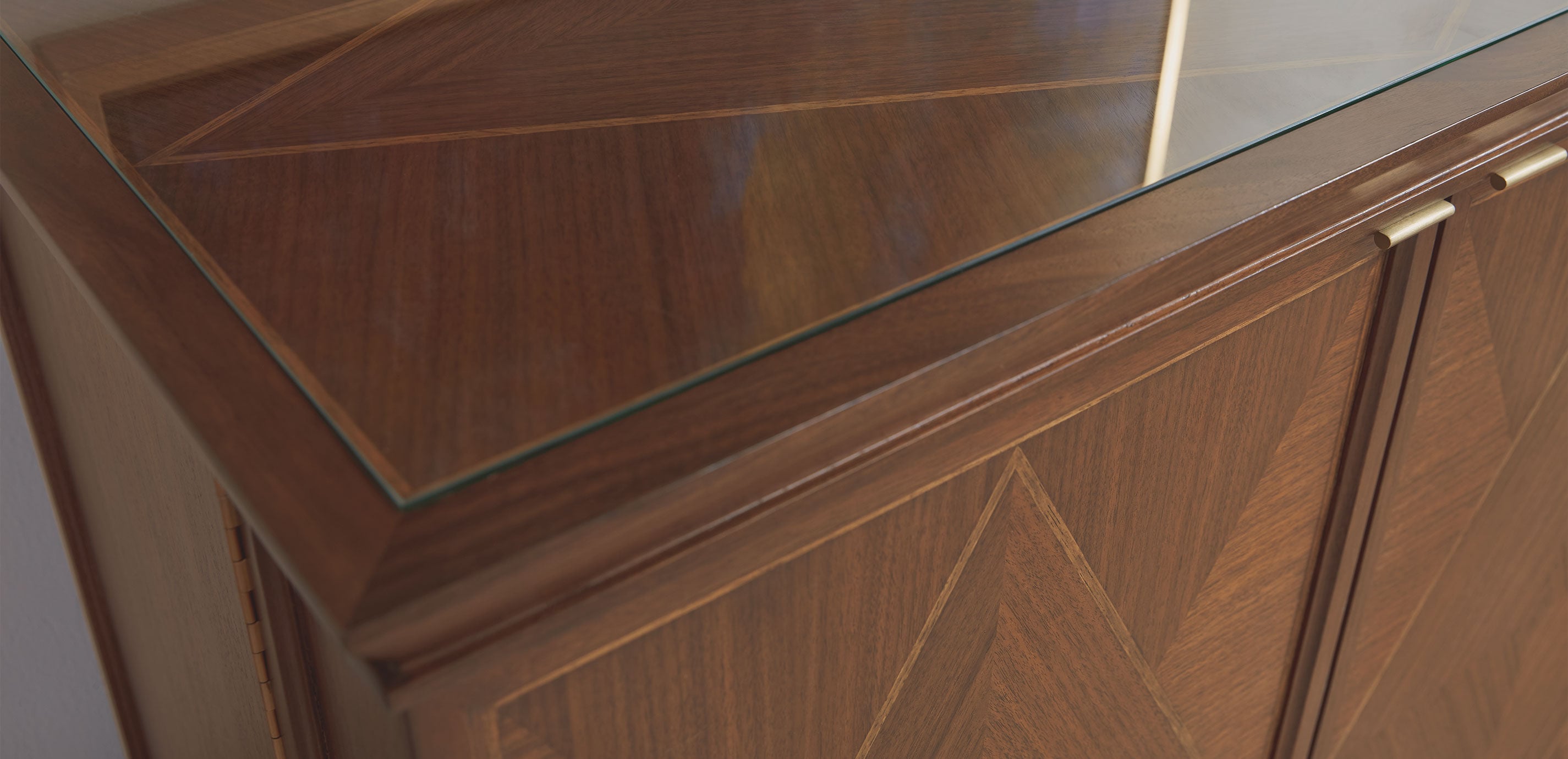 Andie Bar Cabinet_14