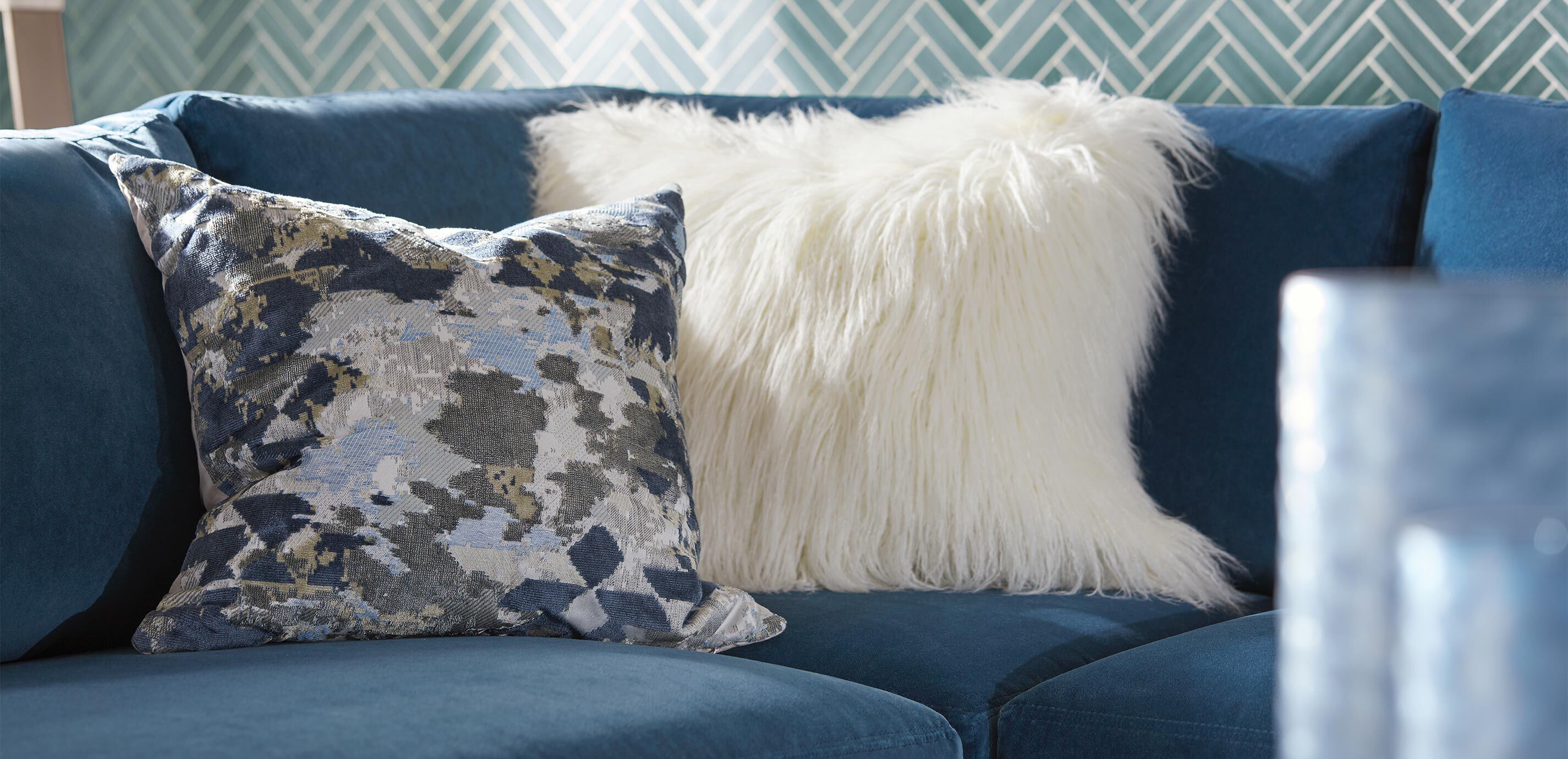 Mixed Blue Abstract Pillow_4