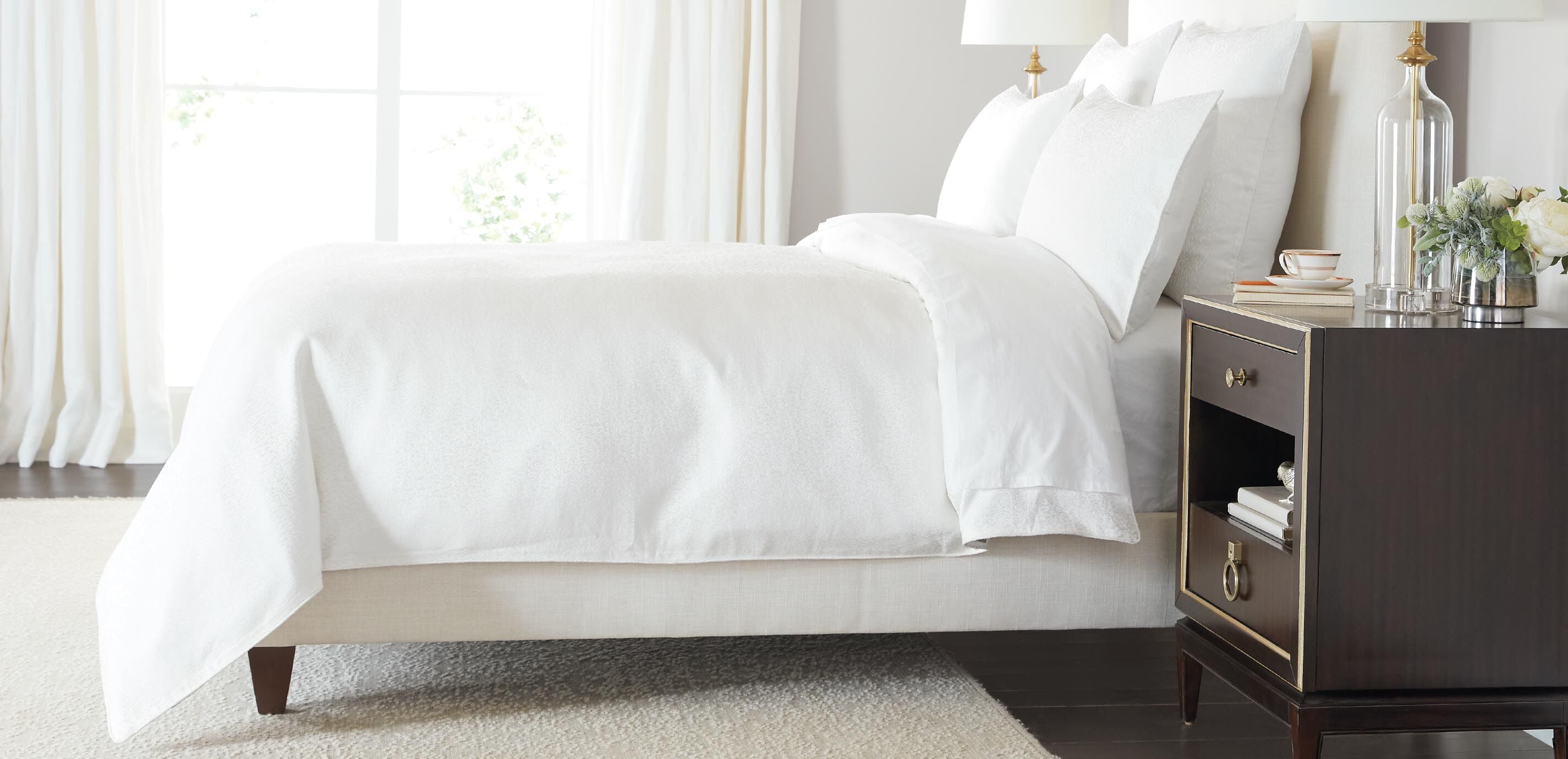 Leopard Jacquard Duvet Cover and Shams Set_1