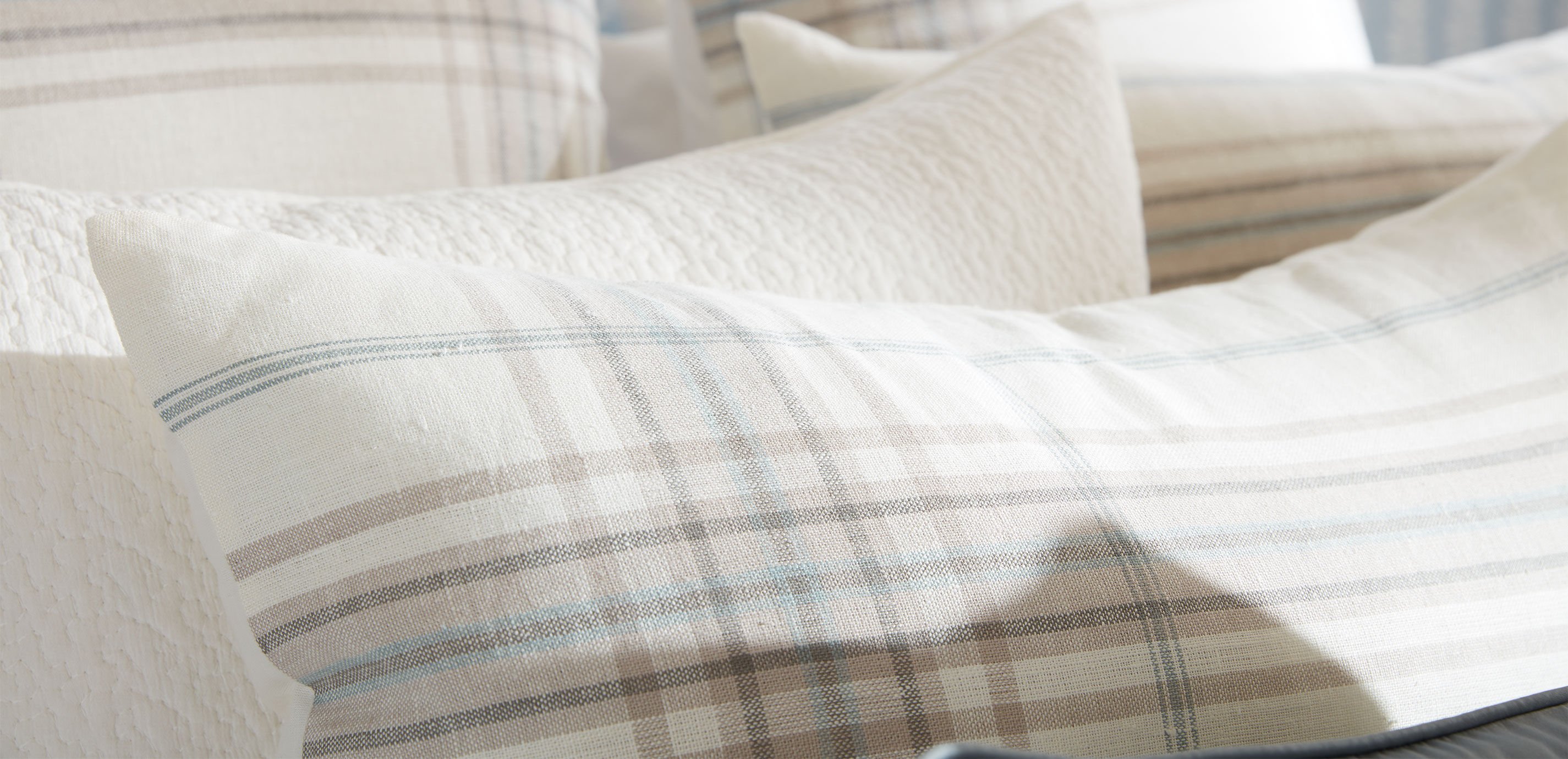 Grafton Plaid Duvet Cover and Sham_5