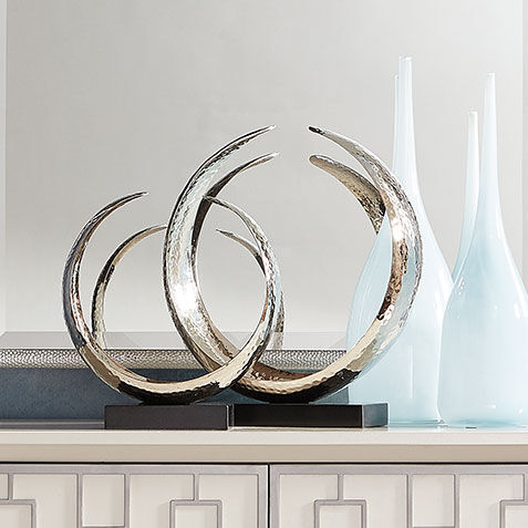 Grande sculpture de fer &agrave; cheval Product Tile Hover Image 437354