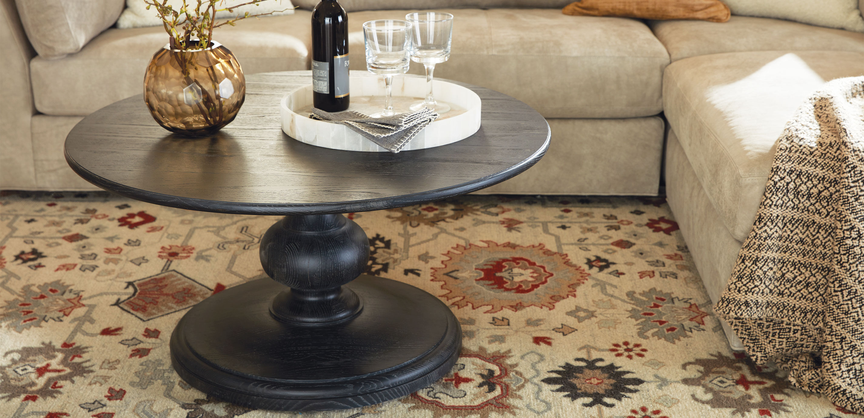 Alcott Pedestal Coffee Table_3