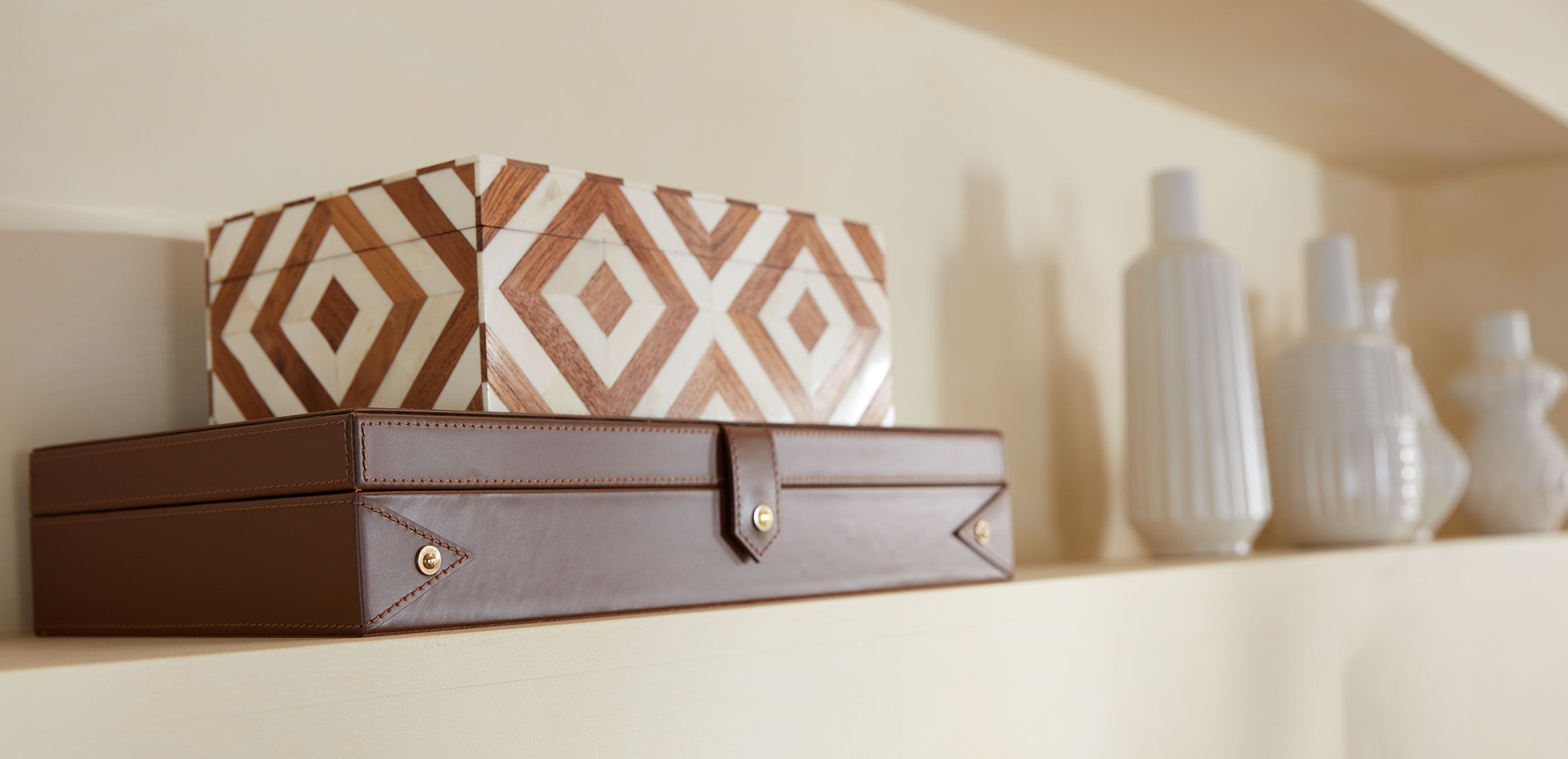 Ellis Wood and Bone Box_7