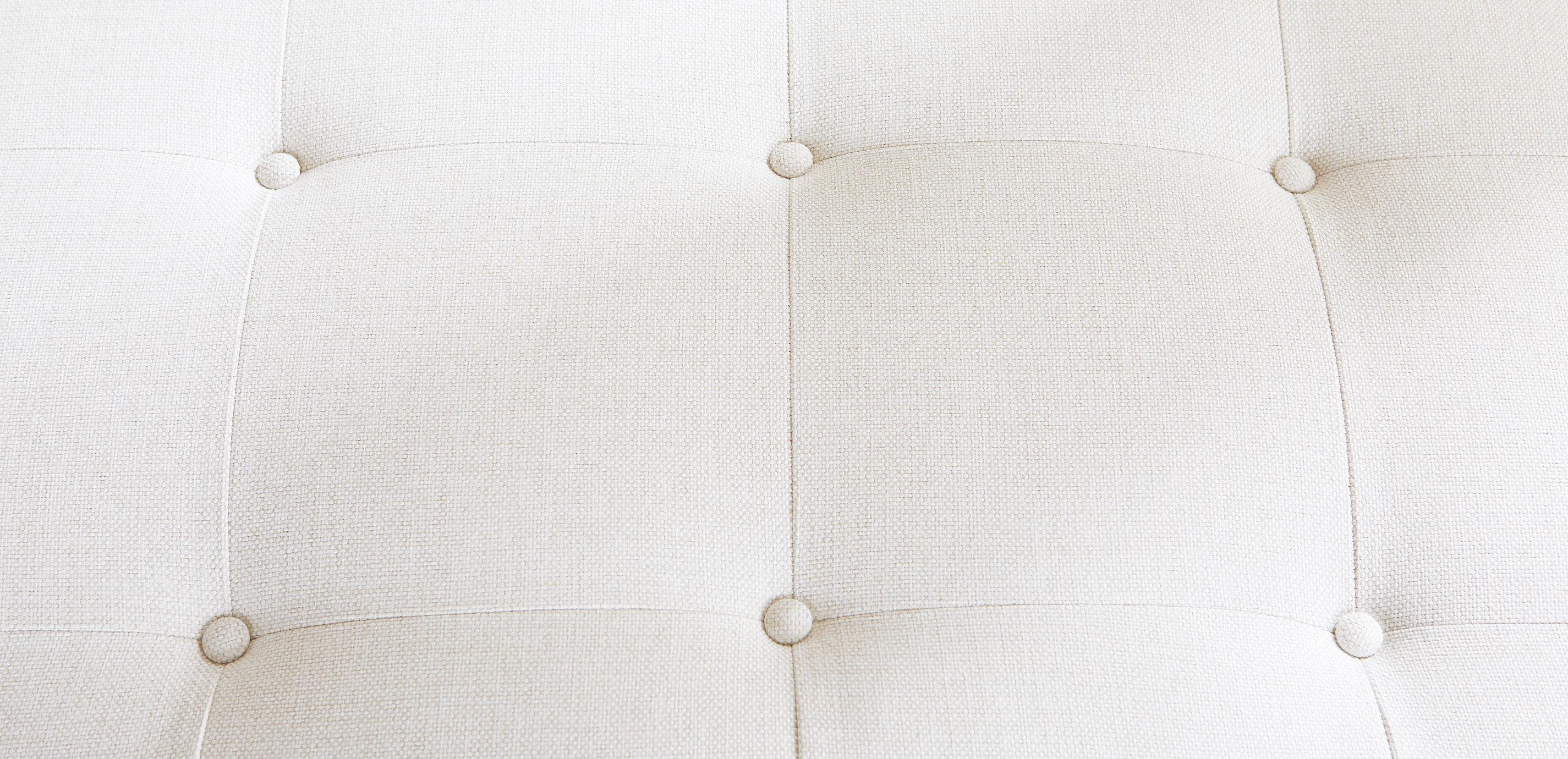 Donnelly 38" Round Cocktail Ottoman_7