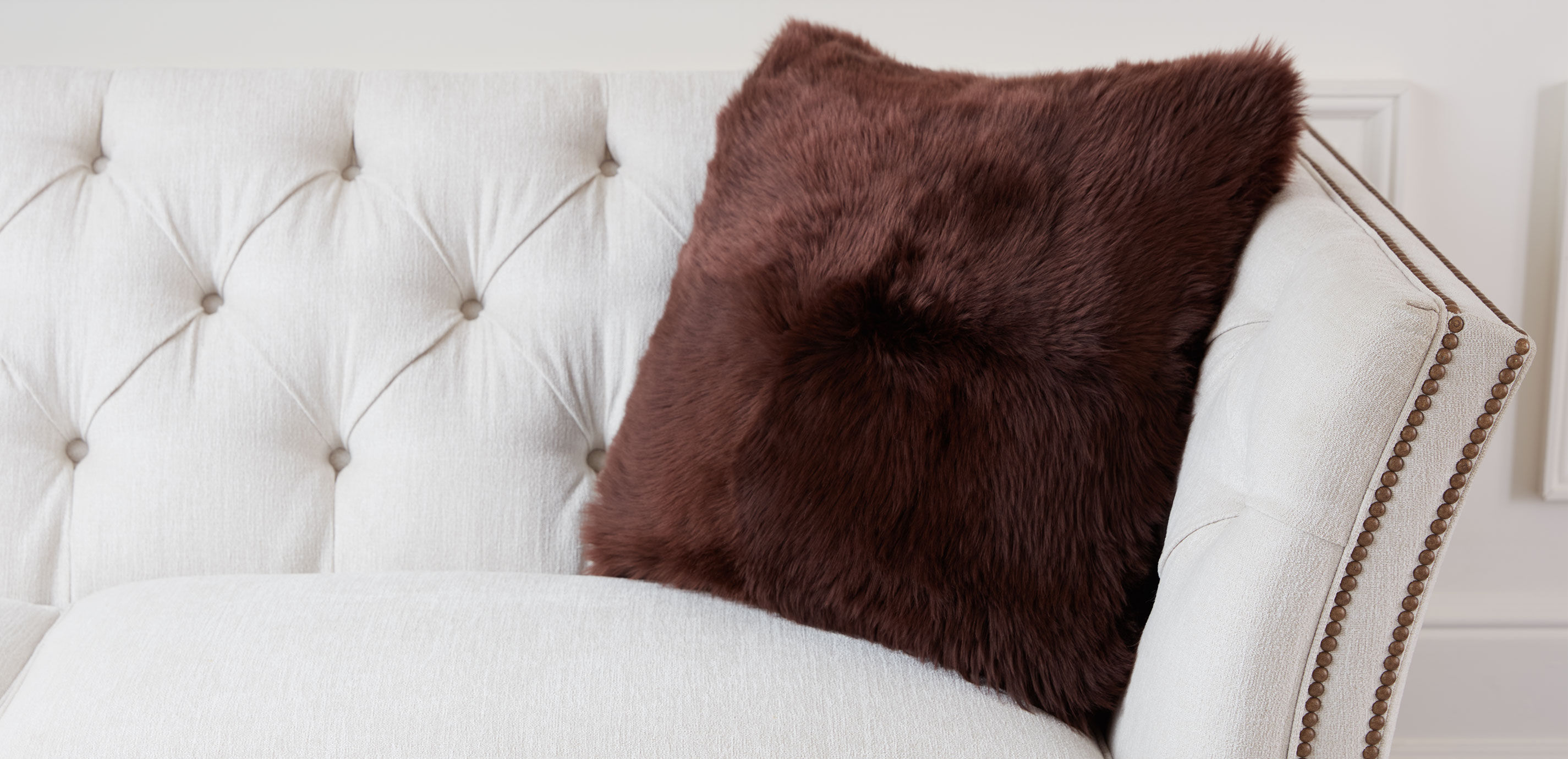 Long Hair Sheepskin Pillow_2