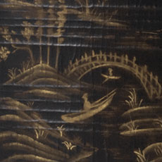 Chinoiserie (530): Lacquered with gesso glaze, gold-painted accents, and hand-painted traditional Chinese landscape designs. swatch Vivianne Serpentine Console