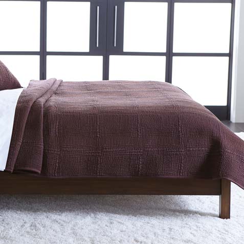 Rice Stitch Kantha Full/Queen Quilt, Beet Product Thumbnail