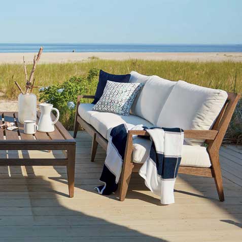 Outdoor Living Room by the Beach Tile