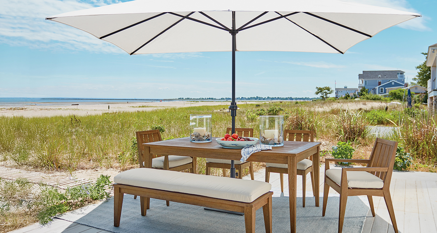 Outdoor Dining Room by the Beach Main Image