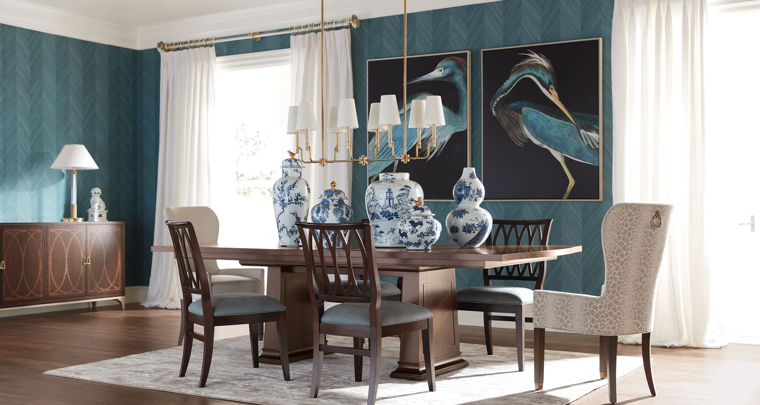 Conoisseur's Table Dining Room Main Image
