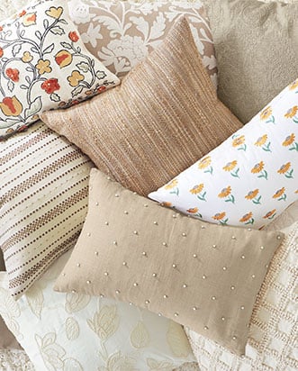 Pillows & Throws